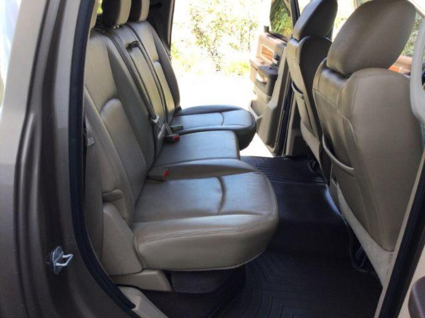 2010 Austin Tan Pearl/Light Graystone Pearl /Light Pebble Beige/Bark Brown Leather Interior RAM 2500 Laramie Crew Cab SWB 4WD (3D7UT2CL7AG) with an 6.7L L6 OHV 24V TURBO DIESEL engine, 6-SPEED AUTOMATIC transmission, located at 1801 Main Street, Lewiston, 83501, (208) 743-9371, 46.417065, -117.004799 - Photo#14