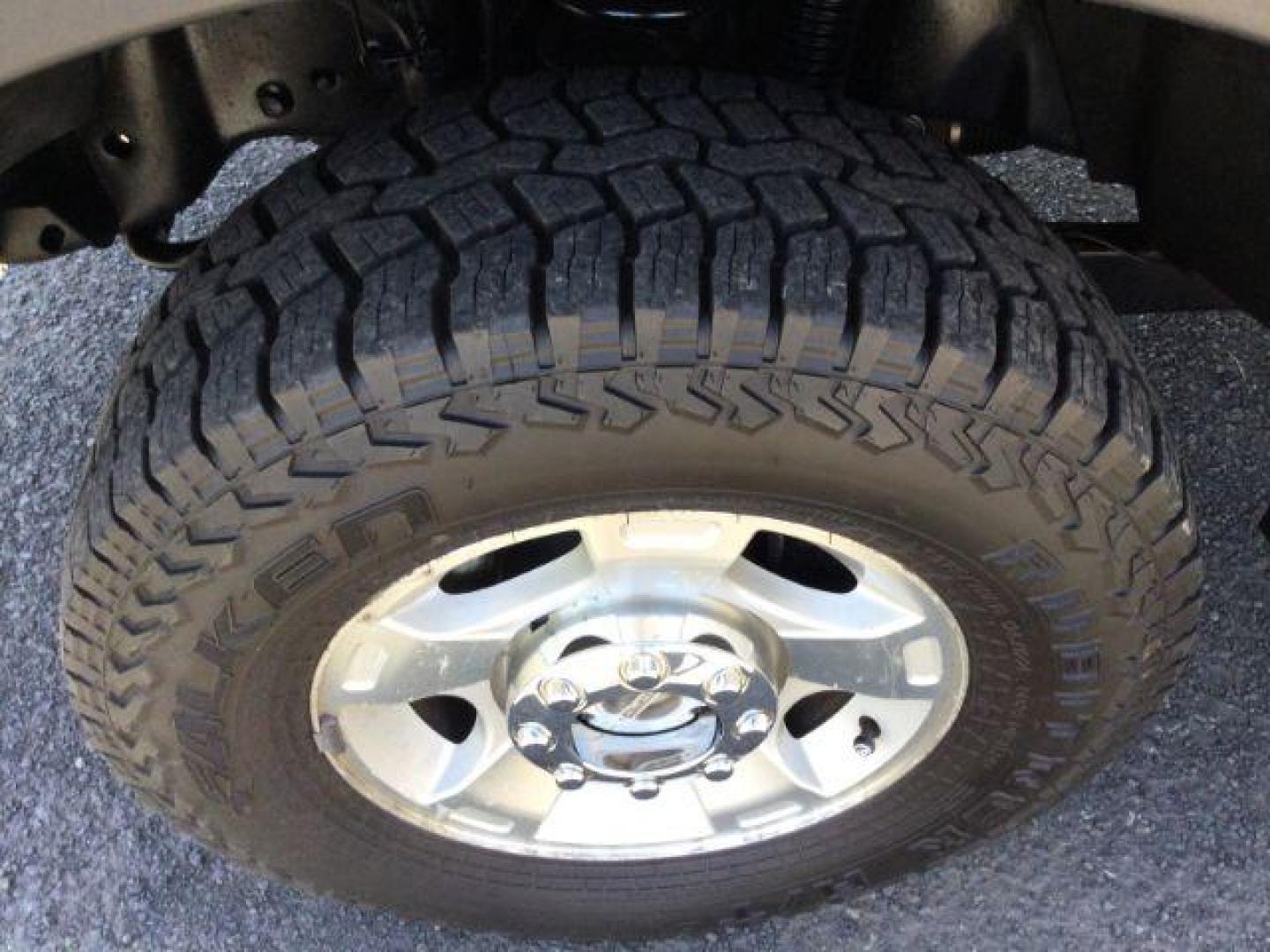 2011 Dark Blue Pearl /Steel Cloth Interior Ford F-350 SD XLT SuperCab 4WD (1FT8X3BT0BE) with an 6.7L V8 OHV 16V DIESEL engine, 6-Speed Automatic transmission, located at 1801 Main Street, Lewiston, 83501, (208) 743-9371, 46.417065, -117.004799 - Photo#18