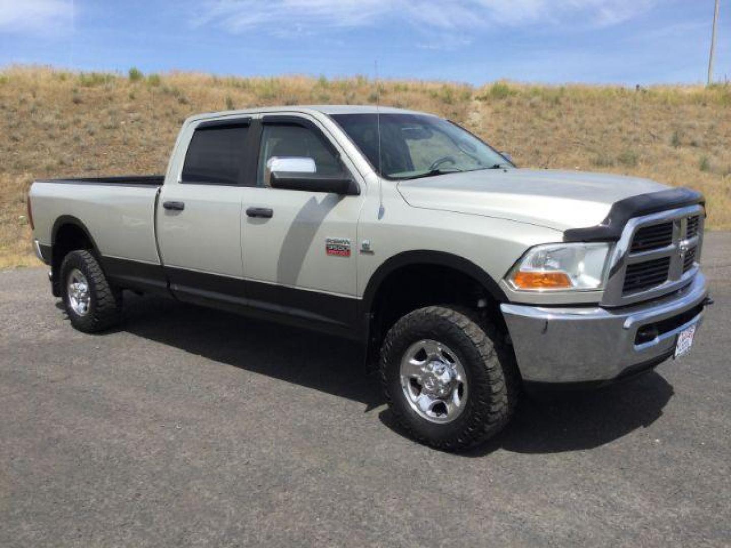 2010 Light Graystone Pearl /Dark Slate/Medium Graystone Cloth Interior RAM 3500 SLT Crew Cab LWB 4WD (3D73Y3CL8AG) with an 6.7L L6 OHV 24V TURBO DIESEL engine, 6-Speed Automatic transmission, located at 1801 Main Street, Lewiston, 83501, (208) 743-9371, 46.417065, -117.004799 - Photo#12