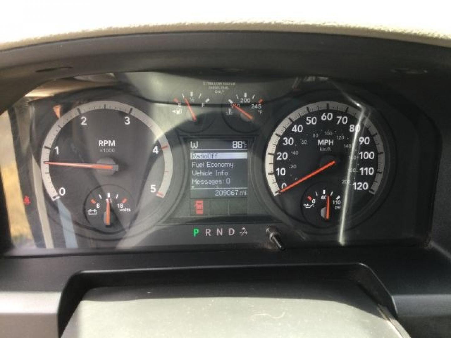 2010 Gold MIst /Black/Gray Cloth RAM 3500 SLT Crew Cab LWB 4WD (3D73Y3CL8AG) with an 6.7L I6 Cummins engine, 6-Speed Automatic transmission, located at 1801 Main Street, Lewiston, 83501, (208) 743-9371, 46.417065, -117.004799- Photo#14