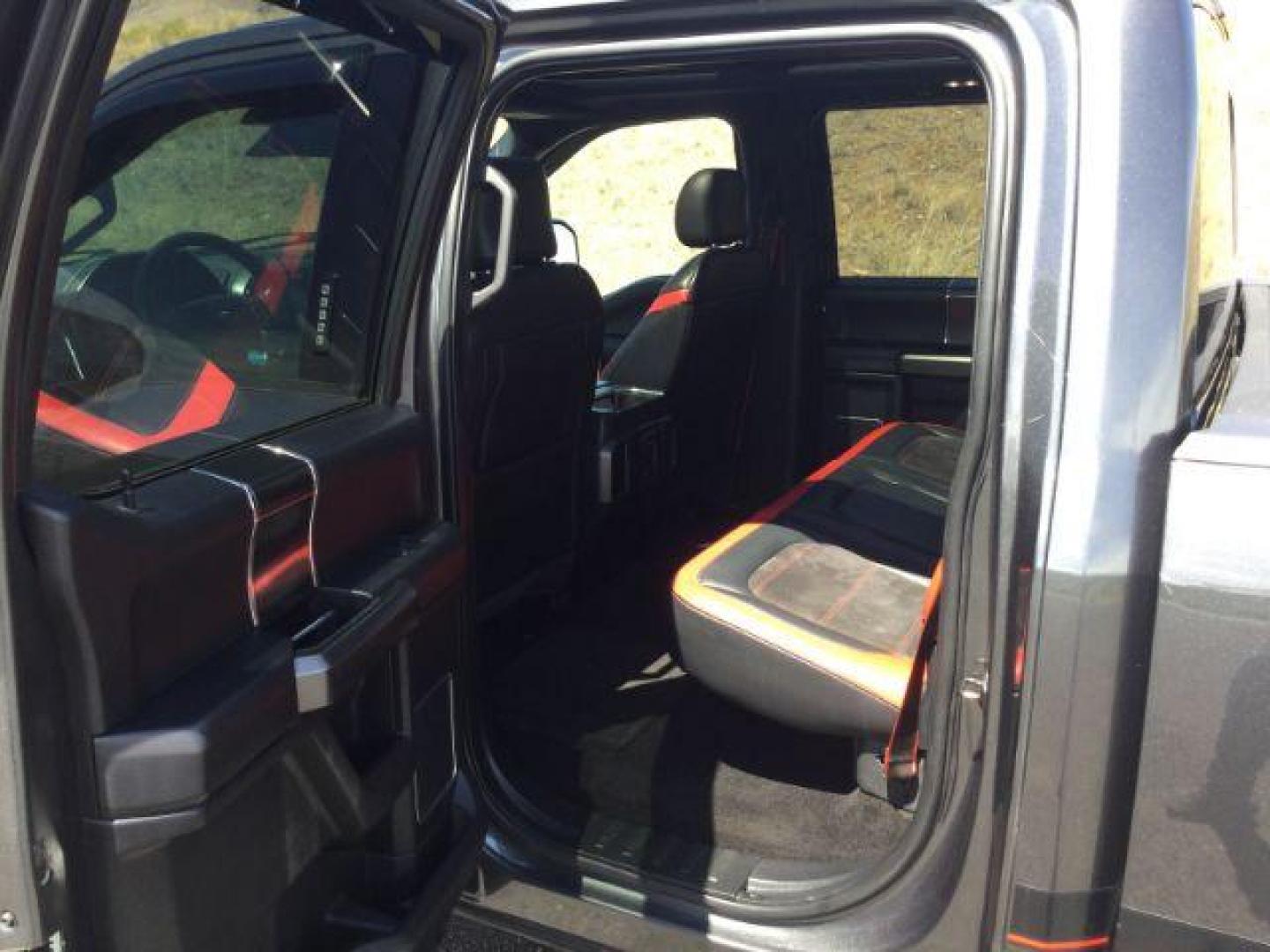 2016 Magnetic Metallic /Black, leather/sueded microfiber Ford F-150 Lariat SuperCrew 5.5-ft. Bed 4WD (1FTEW1EG4GF) with an 3.5L V6 TURBO engine, 6-Speed Automatic transmission, located at 1801 Main Street, Lewiston, 83501, (208) 743-9371, 46.417065, -117.004799 - Photo#12