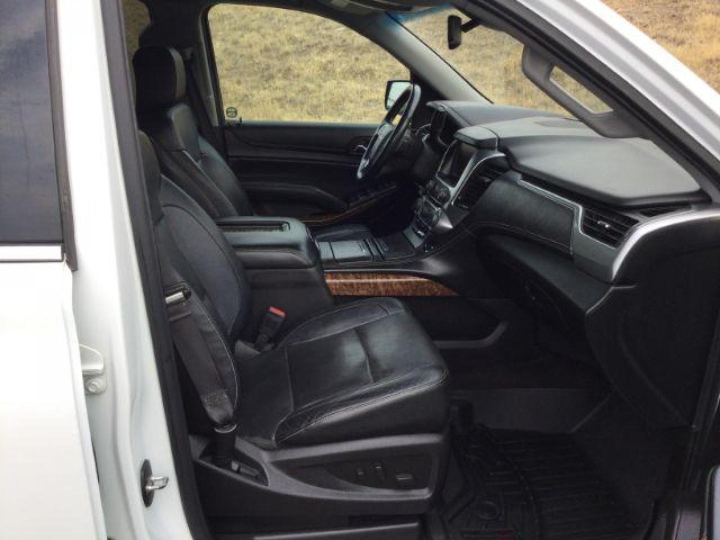 2016 Summit White /Jet Black, premium leather Chevrolet Suburban LTZ 4WD (1GNSKJKC6GR) with an 5.3L V8 OHV 16V engine, 6-Speed Automatic transmission, located at 1801 Main Street, Lewiston, 83501, (208) 743-9371, 46.417065, -117.004799 - Photo#12
