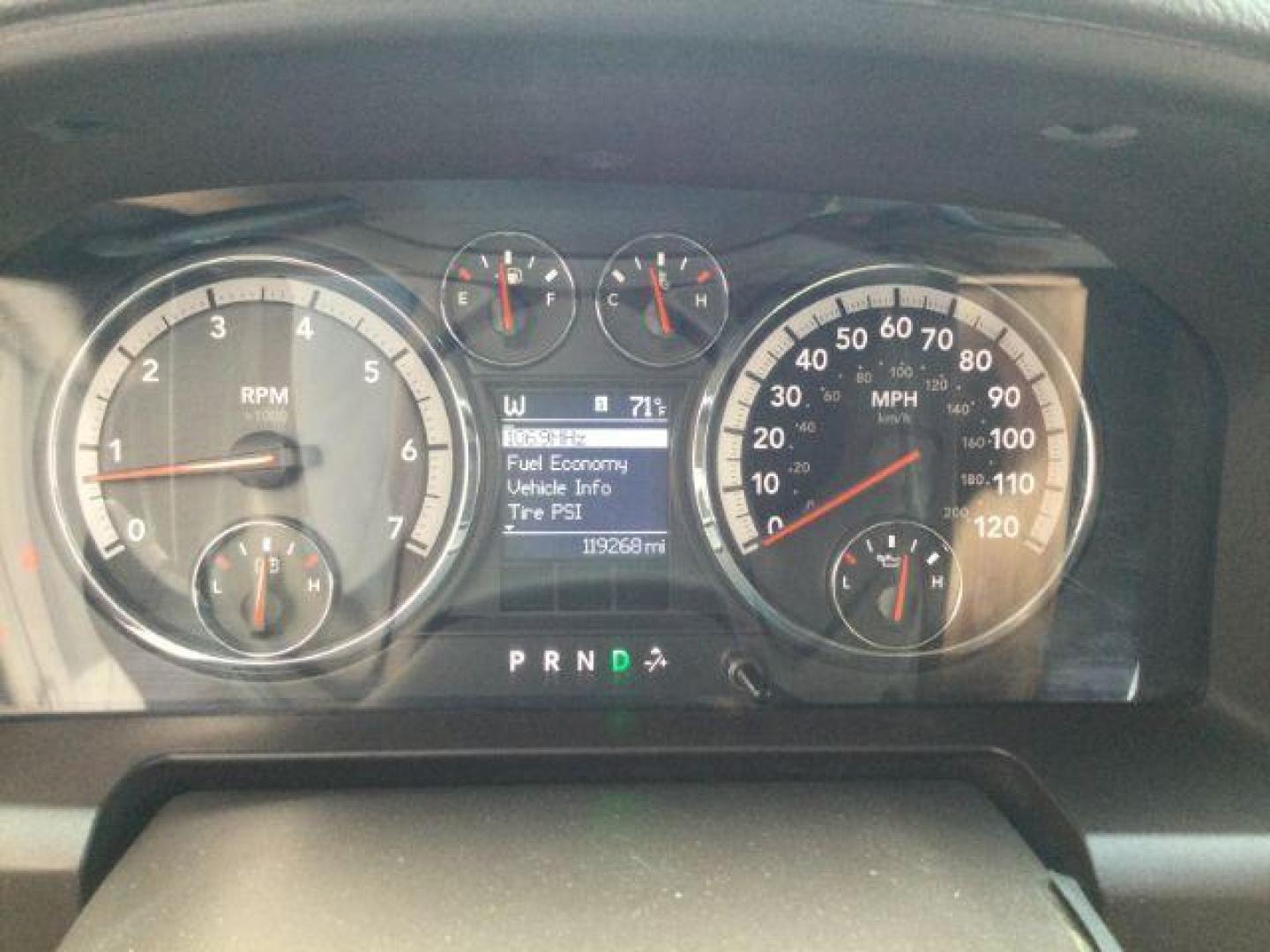 2010 Austin Tan Pearl /Light Pebble Beige/Bark Brown Cloth Interior RAM 2500 SLT Crew Cab SWB 4WD (3D7TT2CT2AG) with an 5.7L V8 OHV 16V engine, 5-Speed Automatic transmission, located at 1801 Main Street, Lewiston, 83501, (208) 743-9371, 46.417065, -117.004799 - Photo#19