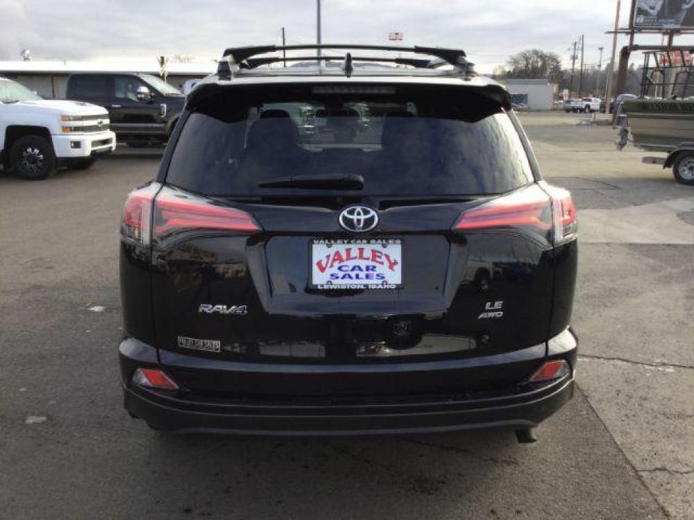 2017 Black /Black, cloth Toyota RAV4 LE AWD (2T3BFREVXHW) with an 2.5L L4 DOHC 16V engine, 6-Speed Automatic transmission, located at 1801 Main Street, Lewiston, 83501, (208) 743-9371, 46.417065, -117.004799 - Photo #12