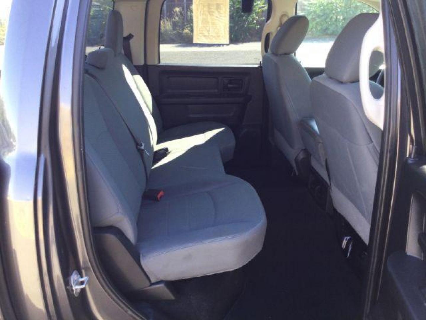 2017 Granite Crystal Metallic Clear Coat /Black/Diesel Gray, cloth RAM 1500 Tradesman Crew Cab LWB 4WD (1C6RR7ST9HS) with an 5.7L V8 OHV 16V engine, 8-Speed Automatic transmission, located at 1801 Main Street, Lewiston, 83501, (208) 743-9371, 46.417065, -117.004799 - Photo#7