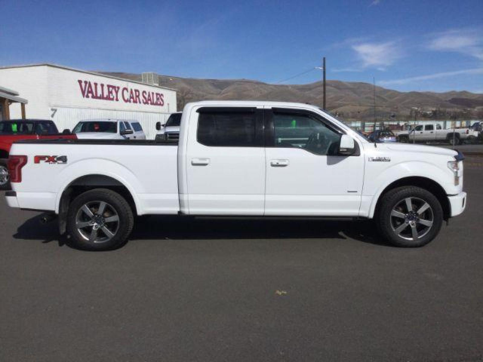 2015 Oxford White /black leather Ford F-150 Lariat SuperCrew 6.5-ft. Bed 4WD (1FTFW1EG7FF) with an 3.5 V6 engine, 6-Speed Automatic transmission, located at 1801 Main Street, Lewiston, 83501, (208) 743-9371, 46.417065, -117.004799 - Photo #10