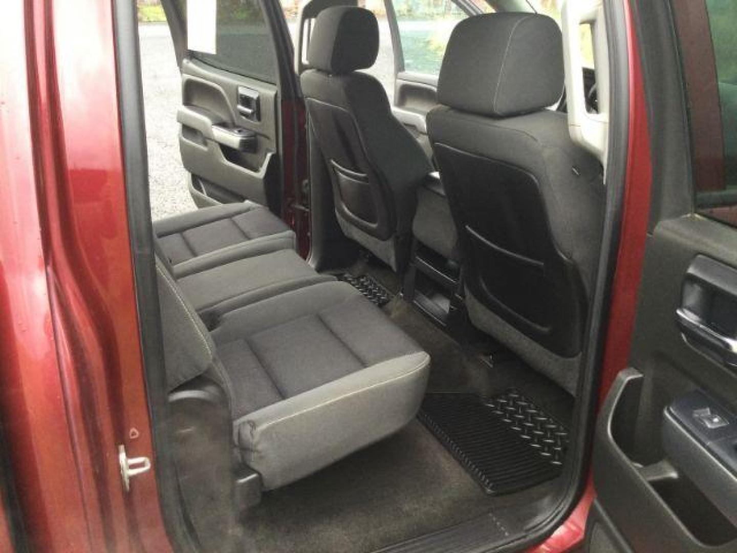 2014 Deep Ruby Metallic /Jet Black Chevrolet Silverado 1500 1LT Crew Cab 4WD (3GCUKREC4EG) with an 5.3L V8 OHV 16V engine, 6-Speed Automatic transmission, located at 1801 Main Street, Lewiston, 83501, (208) 743-9371, 46.417065, -117.004799 - Photo#15