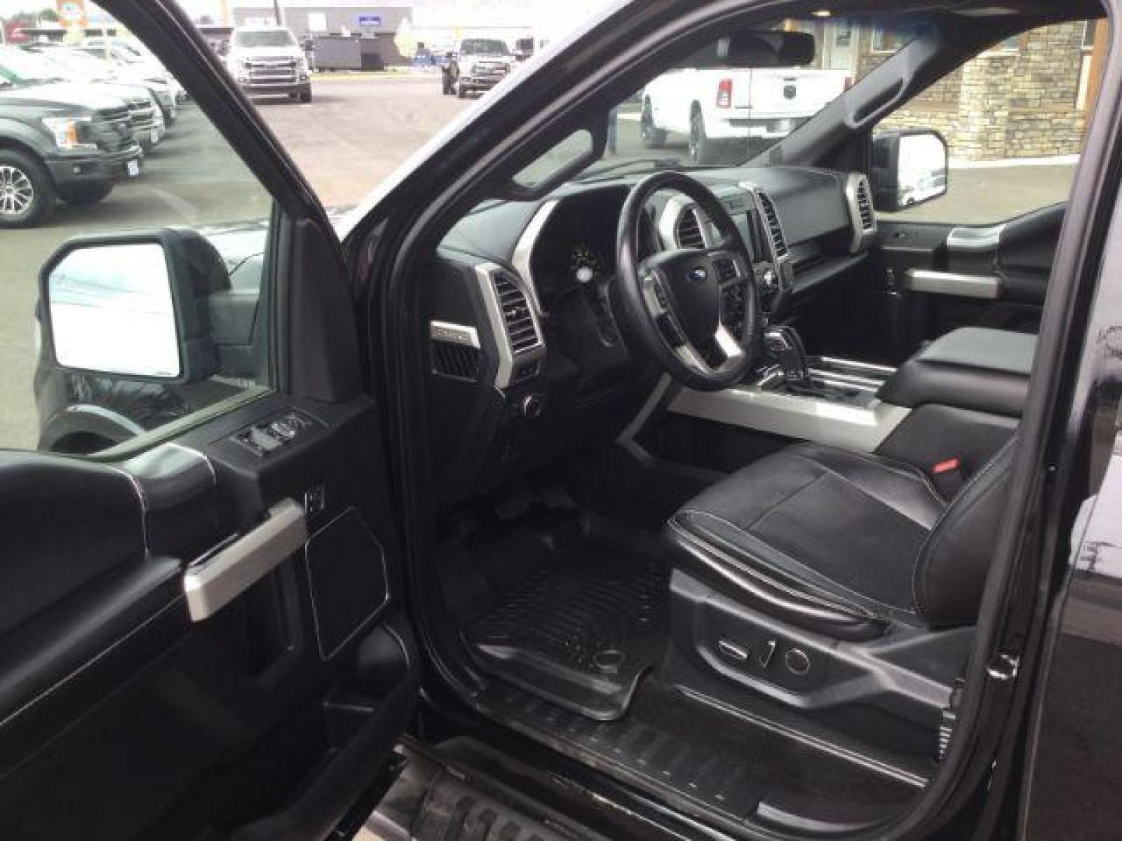 2016 Shadow Black /Black, leather Ford F-150 Lariat SuperCrew 6.5-ft. Bed 4WD (1FTFW1EGXGF) with an 3.5 V6 engine, 6-Speed Automatic transmission, located at 1801 Main Street, Lewiston, 83501, (208) 743-9371, 46.417065, -117.004799 - Photo #3