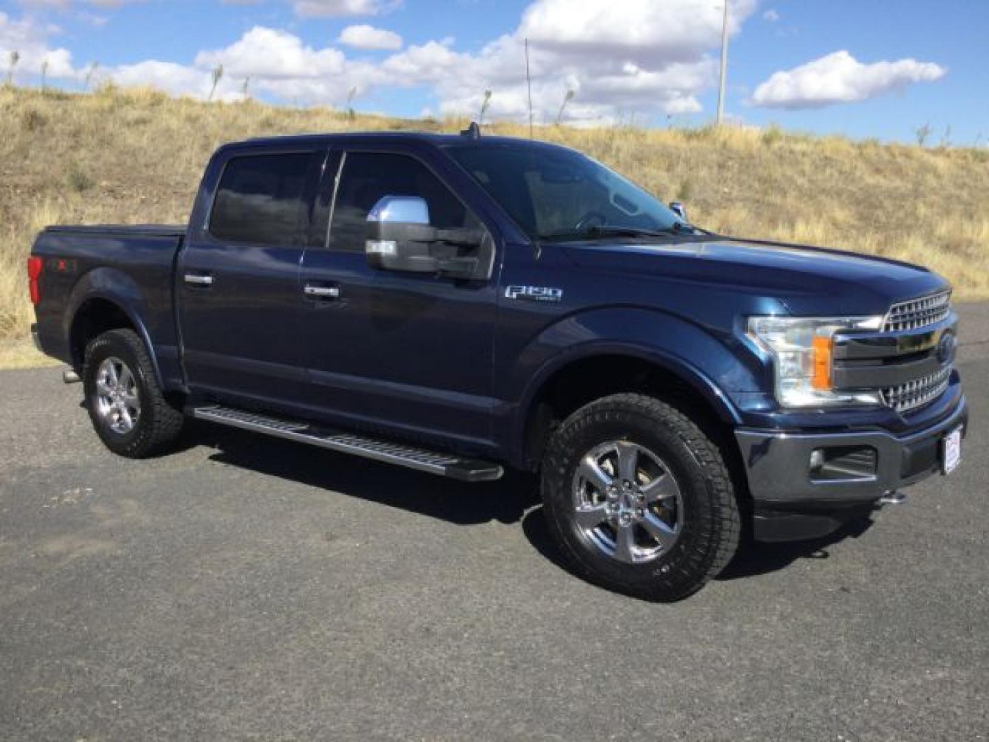 2018 Blue Jeans Metallic /Black, leather Ford F-150 Lariat SuperCrew 5.5-ft. Bed 4WD (1FTEW1E50JF) with an 5.0L V8 OHV 32V engine, 10-speed automatic transmission, located at 1801 Main Street, Lewiston, 83501, (208) 743-9371, 46.417065, -117.004799- Photo#16