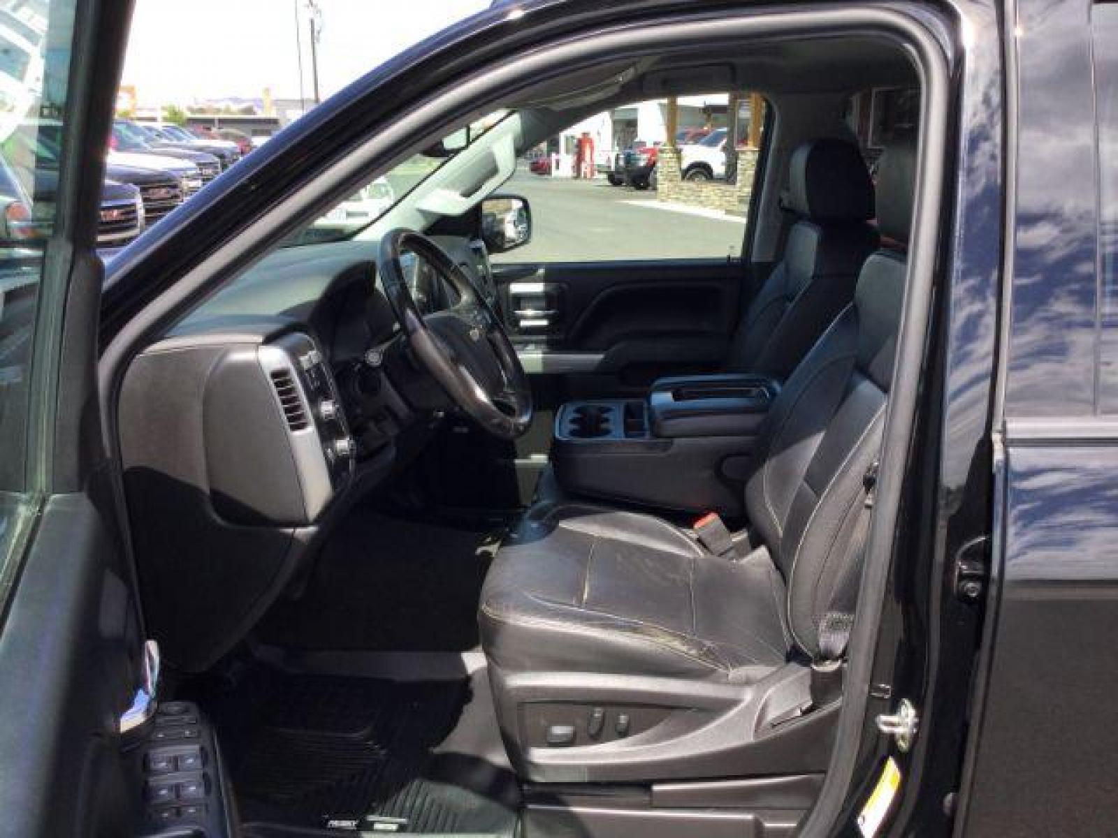 2018 Black /Jet Black, leather Chevrolet Silverado 1500 LT Crew Cab Long Box 4WD (1GCUKREC9JF) with an 5.3L V8 OHV 16V engine, 6-Speed Automatic transmission, located at 1801 Main Street, Lewiston, 83501, (208) 743-9371, 46.417065, -117.004799 - Photo #4