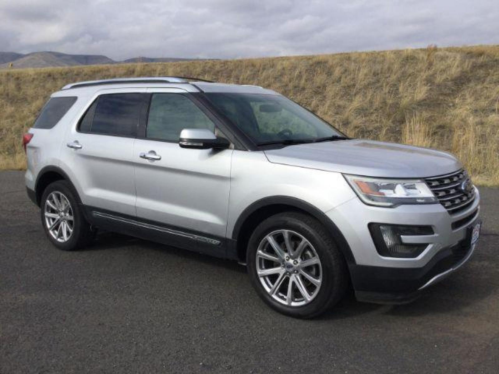2016 Ingot Silver /Ebony Black, premium leather Ford Explorer Limited 4WD (1FM5K8F81GG) with an 3.5L V6 DOHC 24V engine, 6-Speed Automatic transmission, located at 1801 Main Street, Lewiston, 83501, (208) 743-9371, 46.417065, -117.004799 - Photo #10