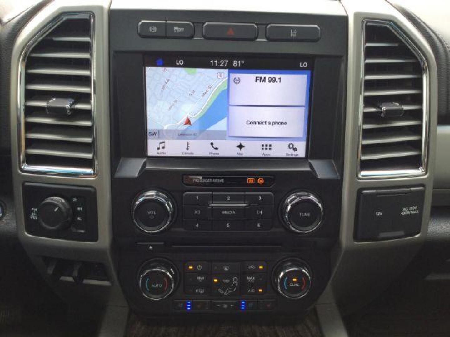 2017 /black leather Ford F-250 SD Lariat Crew Cab 4WD (1FT7W2BT8HE) with an 6.7L V8 OHV 16V DIESEL engine, 6-Speed Automatic transmission, located at 1801 Main Street, Lewiston, 83501, (208) 743-9371, 46.417065, -117.004799 - Photo#13