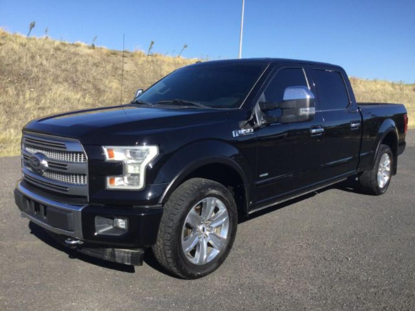 2017 Shadow Black /Black, premium leather Ford F-150 Platinum SuperCrew 6.5-ft. Bed 4WD (1FTFW1EG7HF) with an 3.5 V6 engine, 6-Speed Automatic transmission, located at 1801 Main Street, Lewiston, 83501, (208) 743-9371, 46.417065, -117.004799- Photo#8