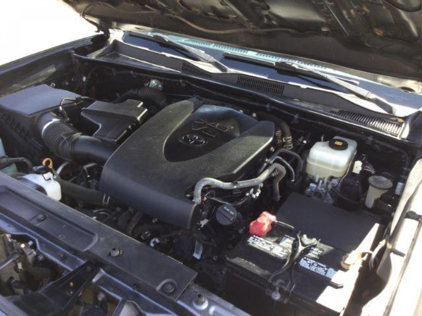 2019 Toyota Tacoma SR5 Double Cab Long Bed V6 6AT 4WD (5TFCZ5AN2KX) with an 3.5L V6 DOHC 24V engine, 6-Speed Automatic transmission, located at 1801 Main Street, Lewiston, 83501, (208) 743-9371, 46.417065, -117.004799 - Photo#13