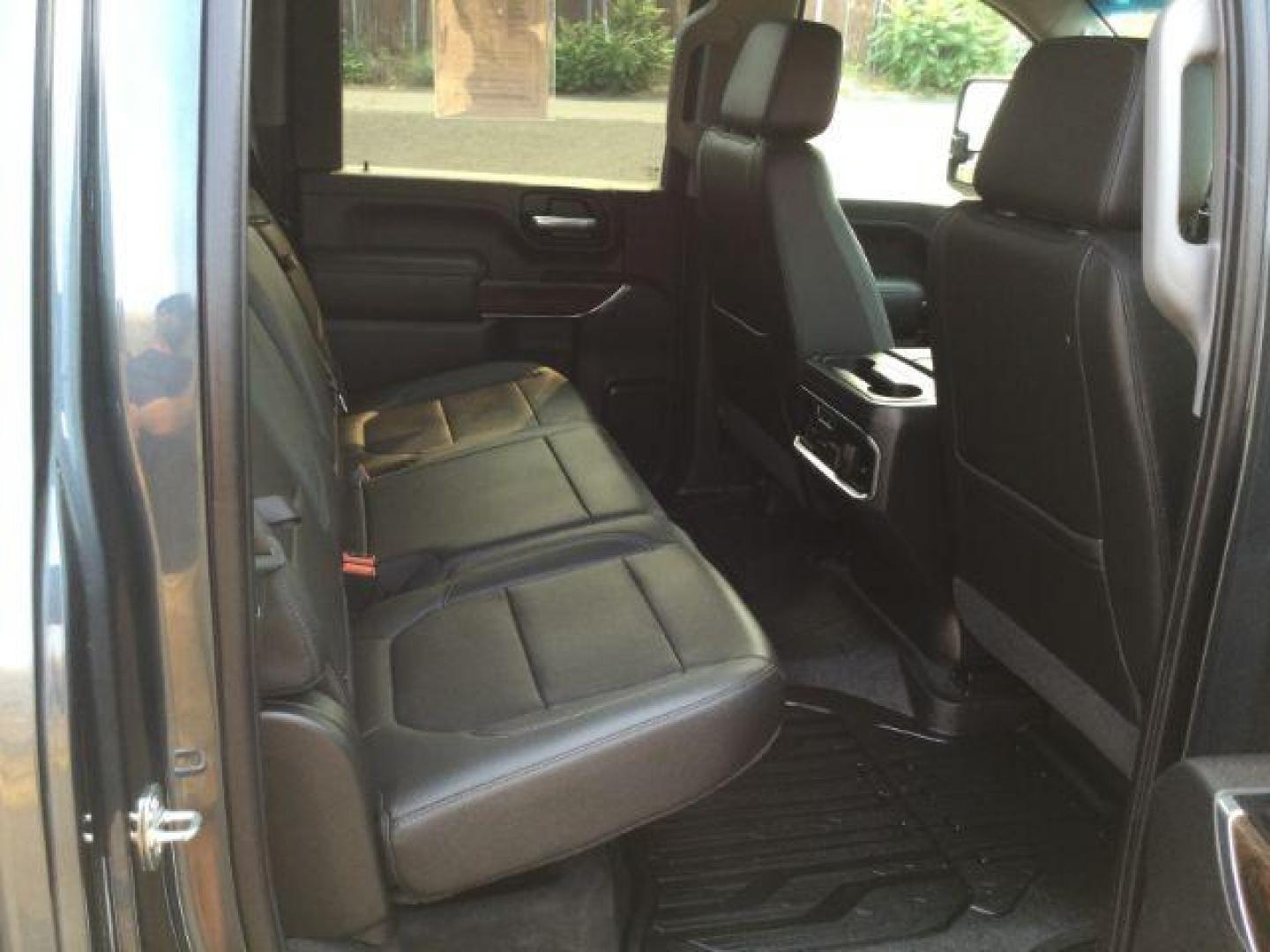 2020 Dark Sky Metallic /Jet Black, leather GMC Sierra 2500HD SLT Crew Cab 4WD (1GT49NEY1LF) with an 6.6L V8 OHV 16 DIESEL engine, 10-speed automatic transmission, located at 1801 Main Street, Lewiston, 83501, (208) 743-9371, 46.417065, -117.004799 - Photo#16