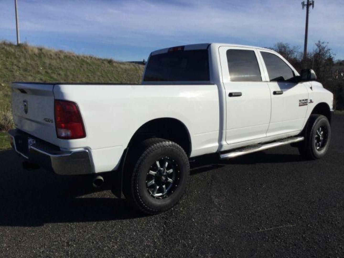 2018 Bright White Clear Coat /Black/Diesel Gray, cloth RAM 2500 Tradesman Crew Cab SWB 4WD (3C6UR5CL4JG) with an 6.7L L6 OHV 24V TURBO DIESEL engine, 6-Speed Automatic transmission, located at 1801 Main Street, Lewiston, 83501, (208) 743-9371, 46.417065, -117.004799 - Photo#14