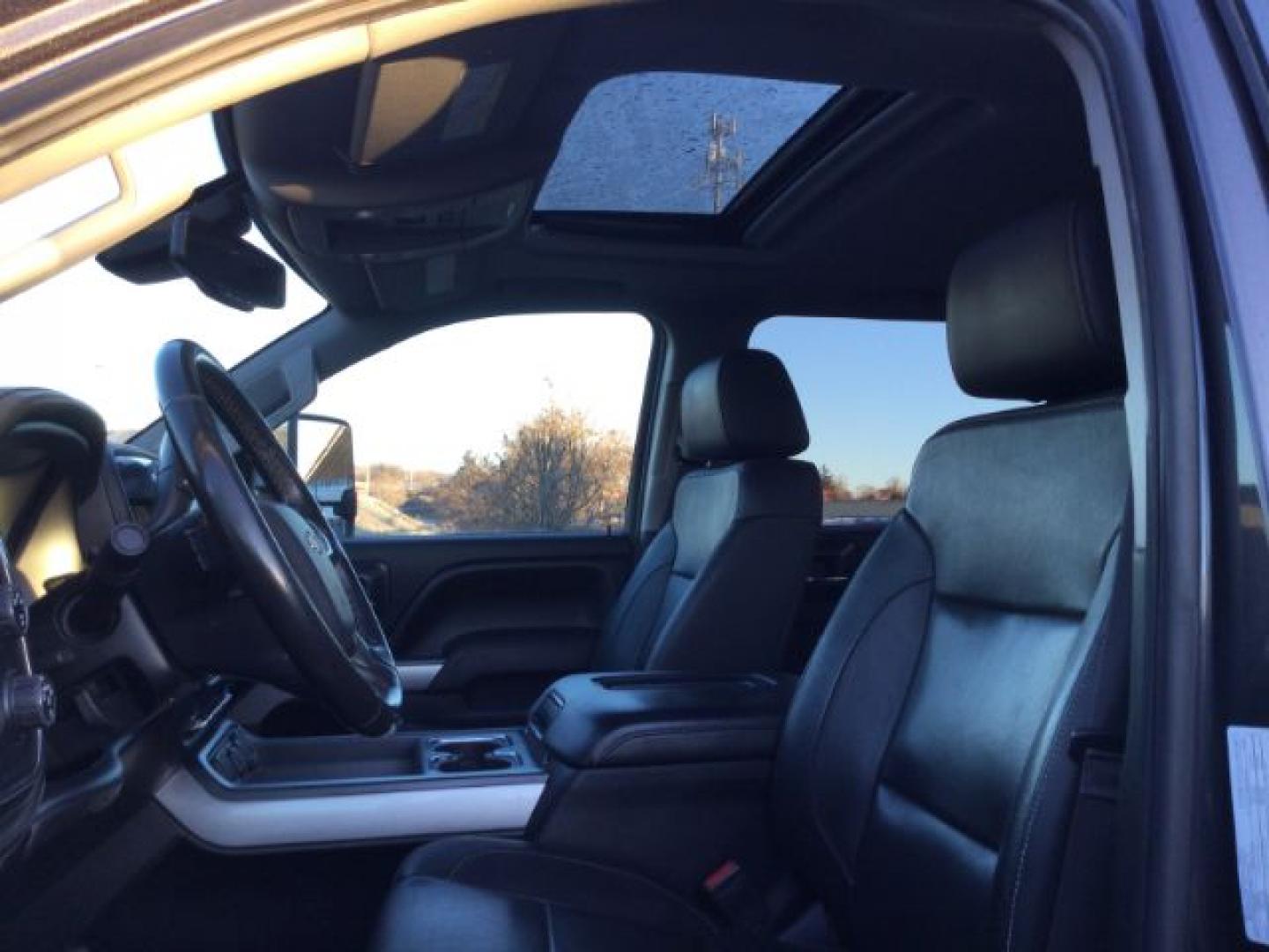2016 Graystone Metallic /Black Leather Chevrolet Silverado 3500HD LTZ CREW CAB 4X4 (1GC4K0E85GF) with an Duramax 6.6L V-8 diesel direct injection engine, 6-Speed Automatic transmission, located at 1801 Main Street, Lewiston, 83501, (208) 743-9371, 46.417065, -117.004799- Photo#6