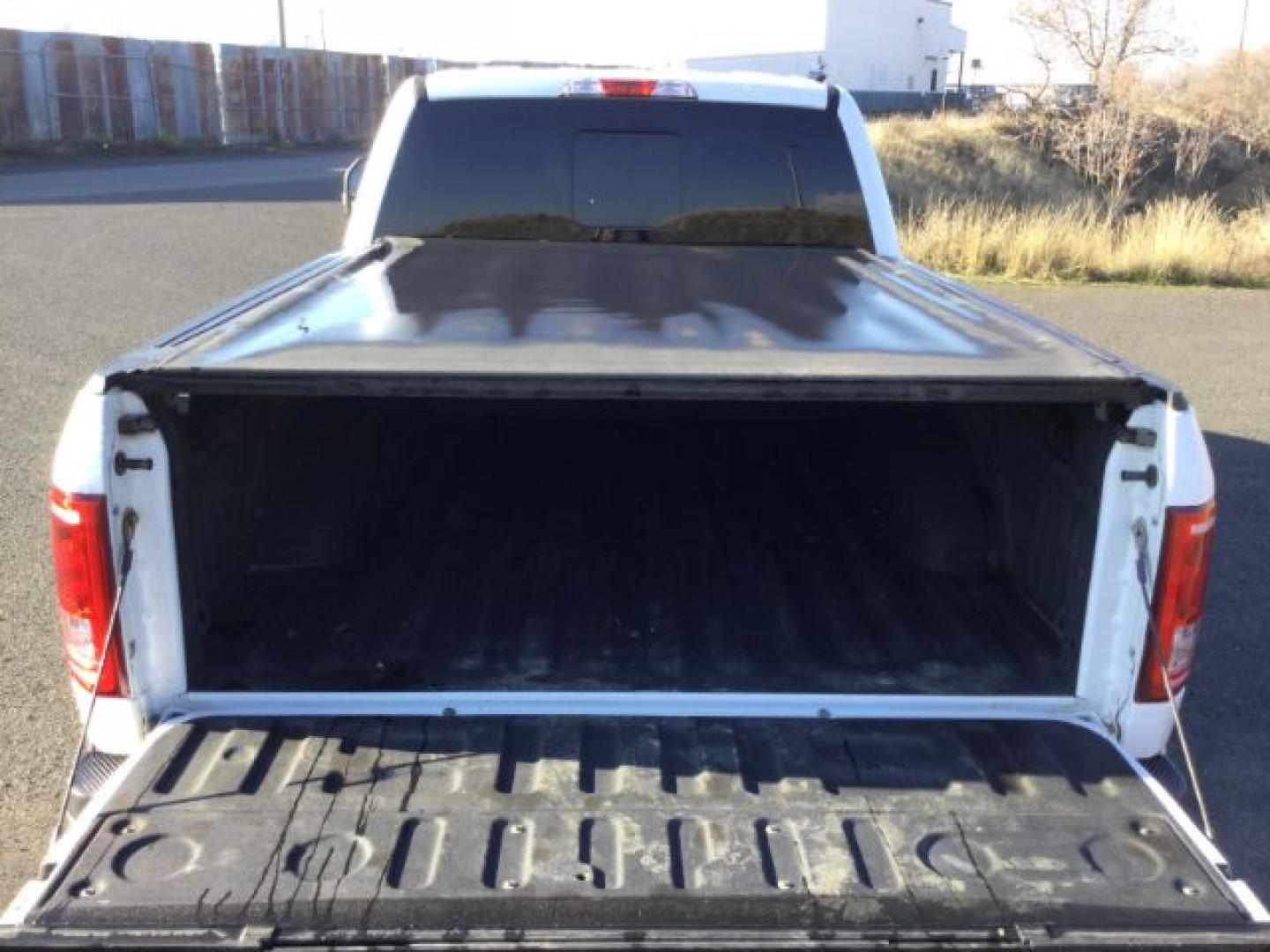 2016 Oxford White Ford F-150 XLT SuperCrew 6.5-ft. Bed 4WD (1FTFW1EGXGK) with an 3.5 V6 engine, 6-Speed Automatic transmission, located at 1801 Main Street, Lewiston, 83501, (208) 743-9371, 46.417065, -117.004799- Photo#7