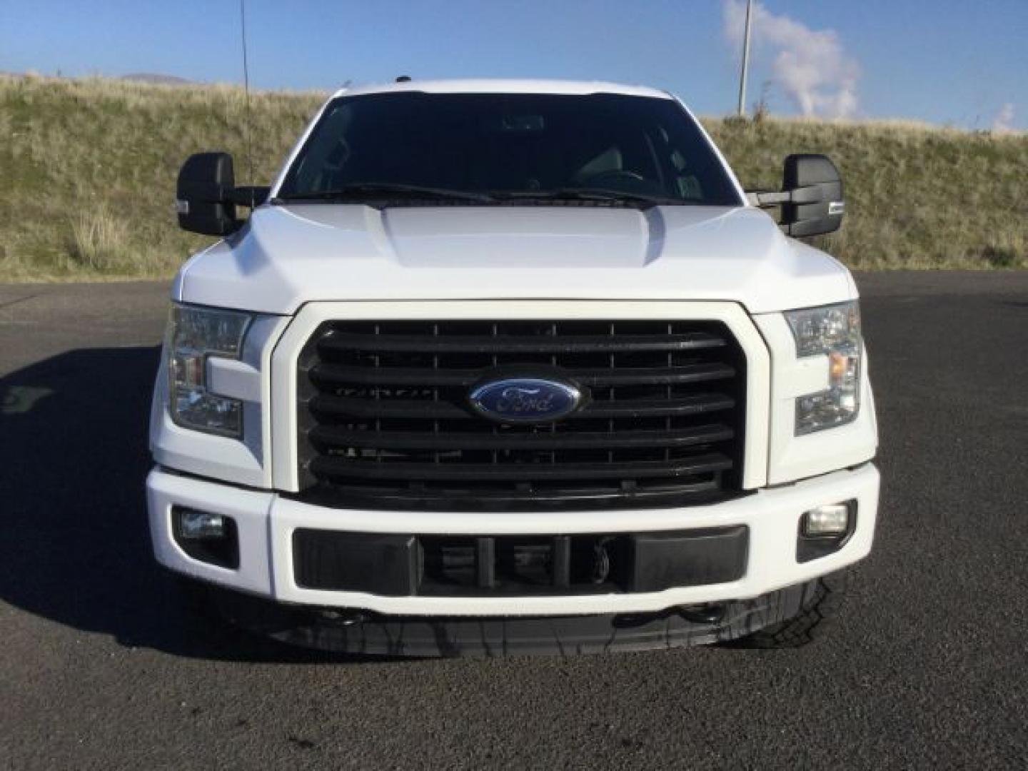 2016 Oxford White Ford F-150 XLT SuperCrew 6.5-ft. Bed 4WD (1FTFW1EGXGK) with an 3.5 V6 engine, 6-Speed Automatic transmission, located at 1801 Main Street, Lewiston, 83501, (208) 743-9371, 46.417065, -117.004799- Photo#8