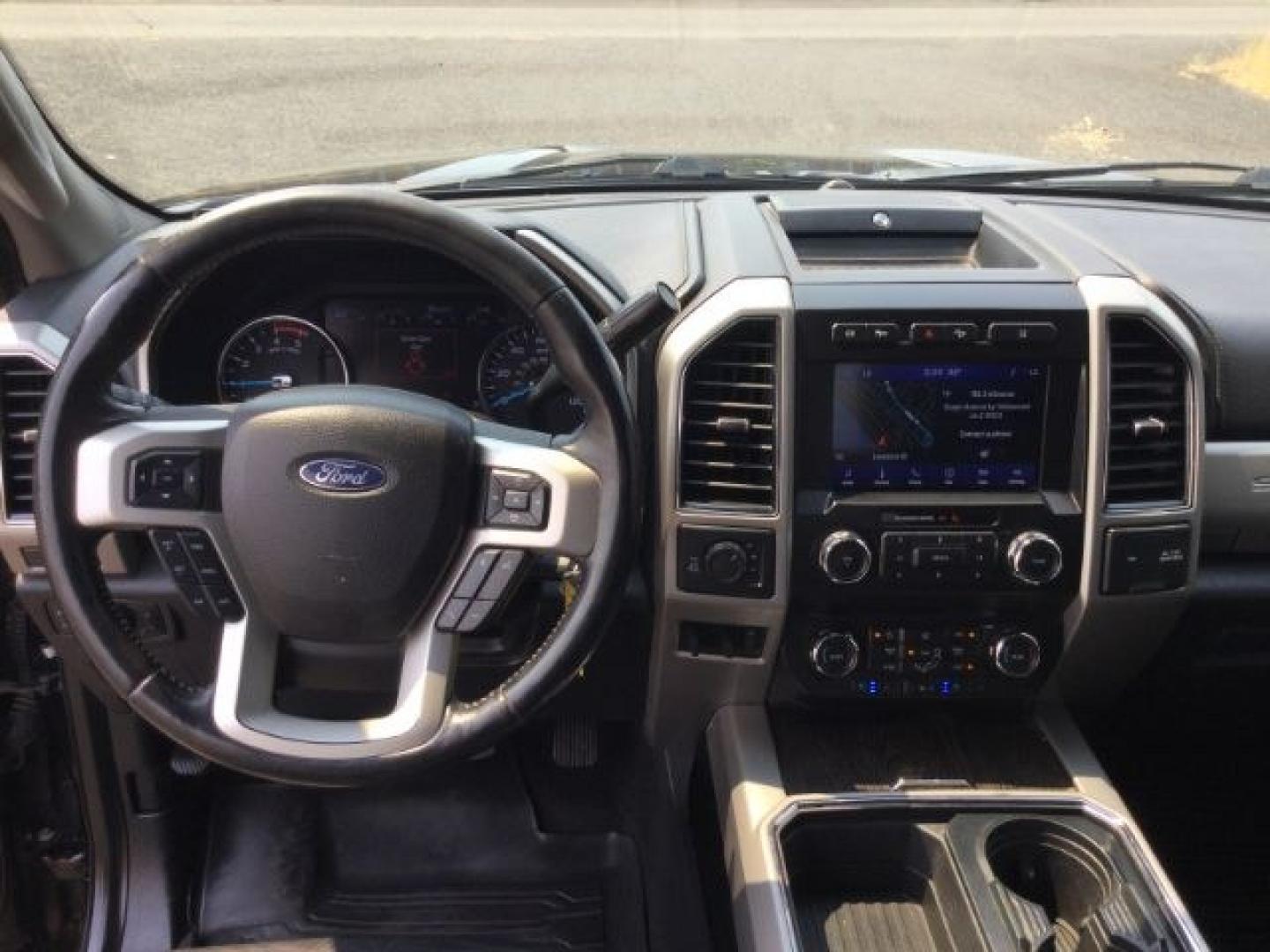 2020 Agate Black/Magnetic Metallic /Black, leather Ford F-350 SD Lariat SuperCab 4WD (1FT8X3BT4LE) with an 6.7L V8 OHV 16V DIESEL engine, 6-Speed Automatic transmission, located at 1801 Main Street, Lewiston, 83501, (208) 743-9371, 46.417065, -117.004799- Photo#5