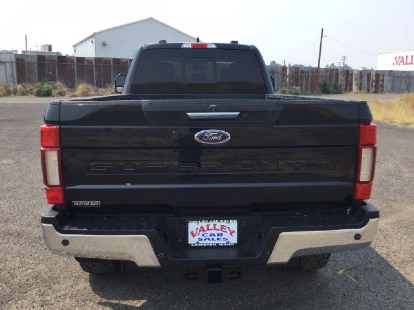 2020 Agate Black/Magnetic Metallic /Black, leather Ford F-350 SD Lariat SuperCab 4WD (1FT8X3BT4LE) with an 6.7L V8 OHV 16V DIESEL engine, 6-Speed Automatic transmission, located at 1801 Main Street, Lewiston, 83501, (208) 743-9371, 46.417065, -117.004799- Photo#7