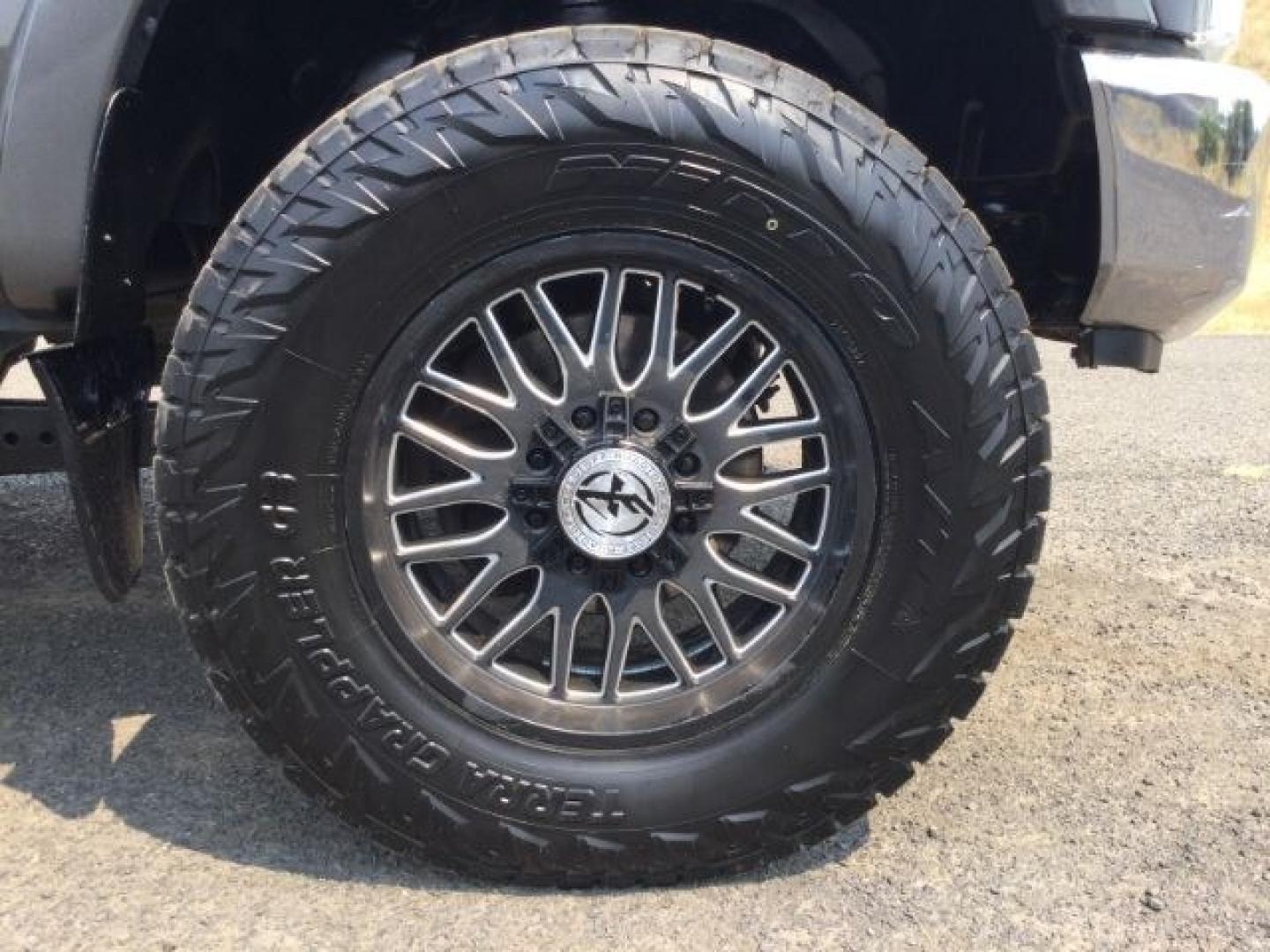 2020 Agate Black/Magnetic Metallic /Black, leather Ford F-350 SD Lariat SuperCab 4WD (1FT8X3BT4LE) with an 6.7L V8 OHV 16V DIESEL engine, 6-Speed Automatic transmission, located at 1801 Main Street, Lewiston, 83501, (208) 743-9371, 46.417065, -117.004799- Photo#23