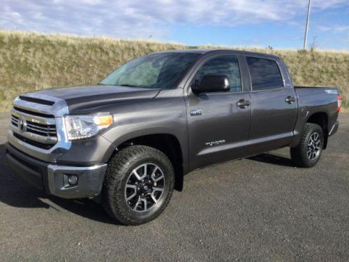 2016 TOYOTA TUNDRA SR5 5.7L V8 Double Cab