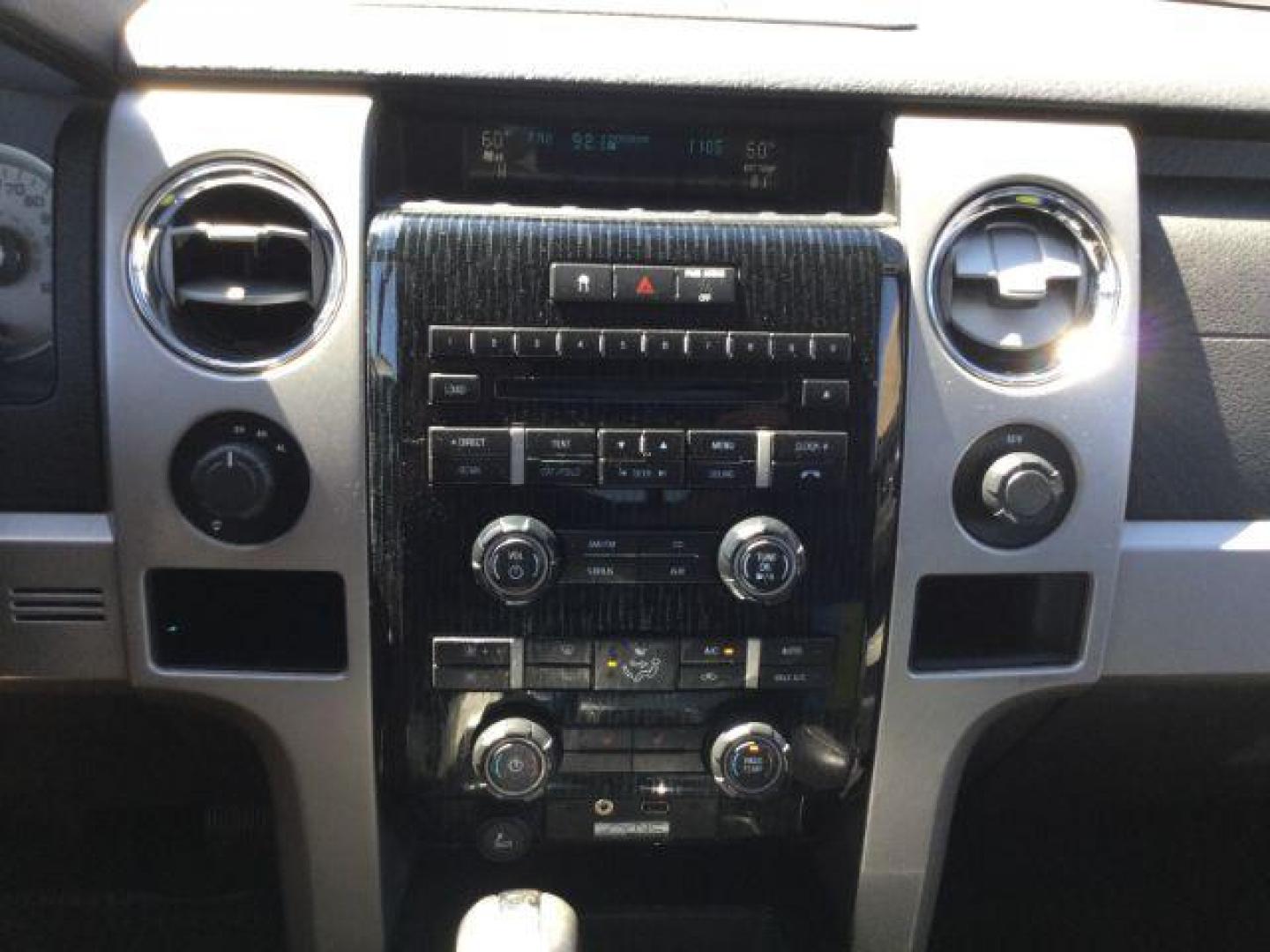 2010 Black /black leather Ford F-150 FX4 (1FTFW1EV4AF) with an 5.4L V8 engine engine, 6-SPEED AUTOMATIC transmission, located at 1801 Main Street, Lewiston, 83501, (208) 743-9371, 46.417065, -117.004799 - Photo#7