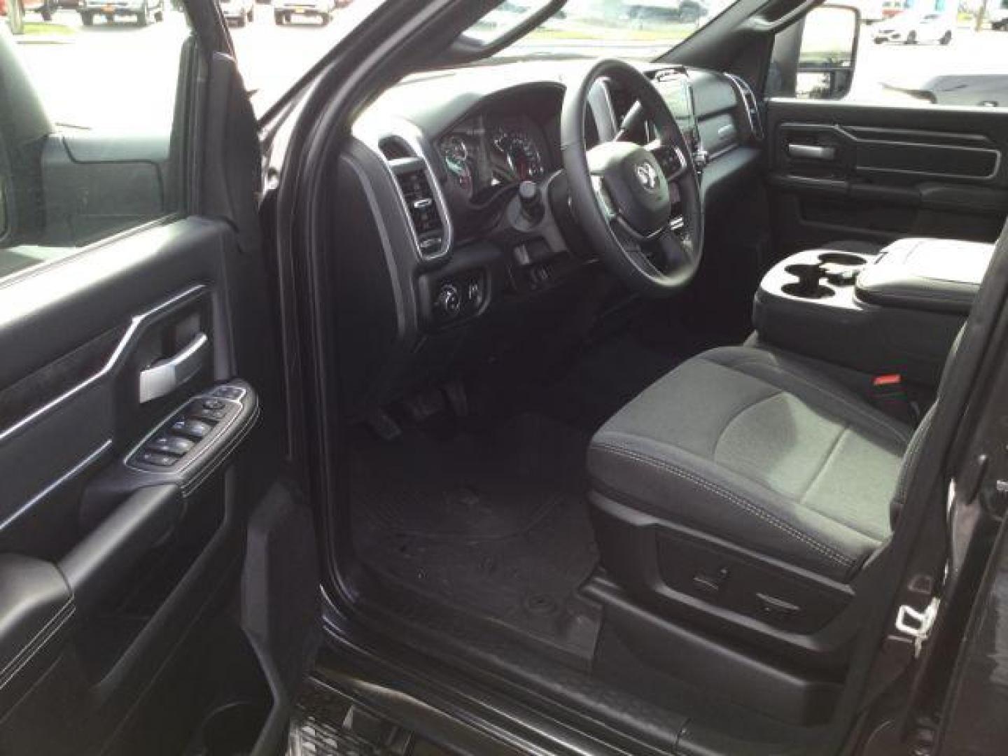 2024 Granite Crystal Metallic Clearcoat /Diesel Gray/Black Ram 3500 Big Horn Crew Cab 4x4 8' Box (3C63R3HL7RG) with an Cummins 6.7L I-6 diesel direct injection engine, 6-SPEED AUTOMATIC transmission, located at 1801 Main Street, Lewiston, 83501, (208) 743-9371, 46.417065, -117.004799 - Photo#3