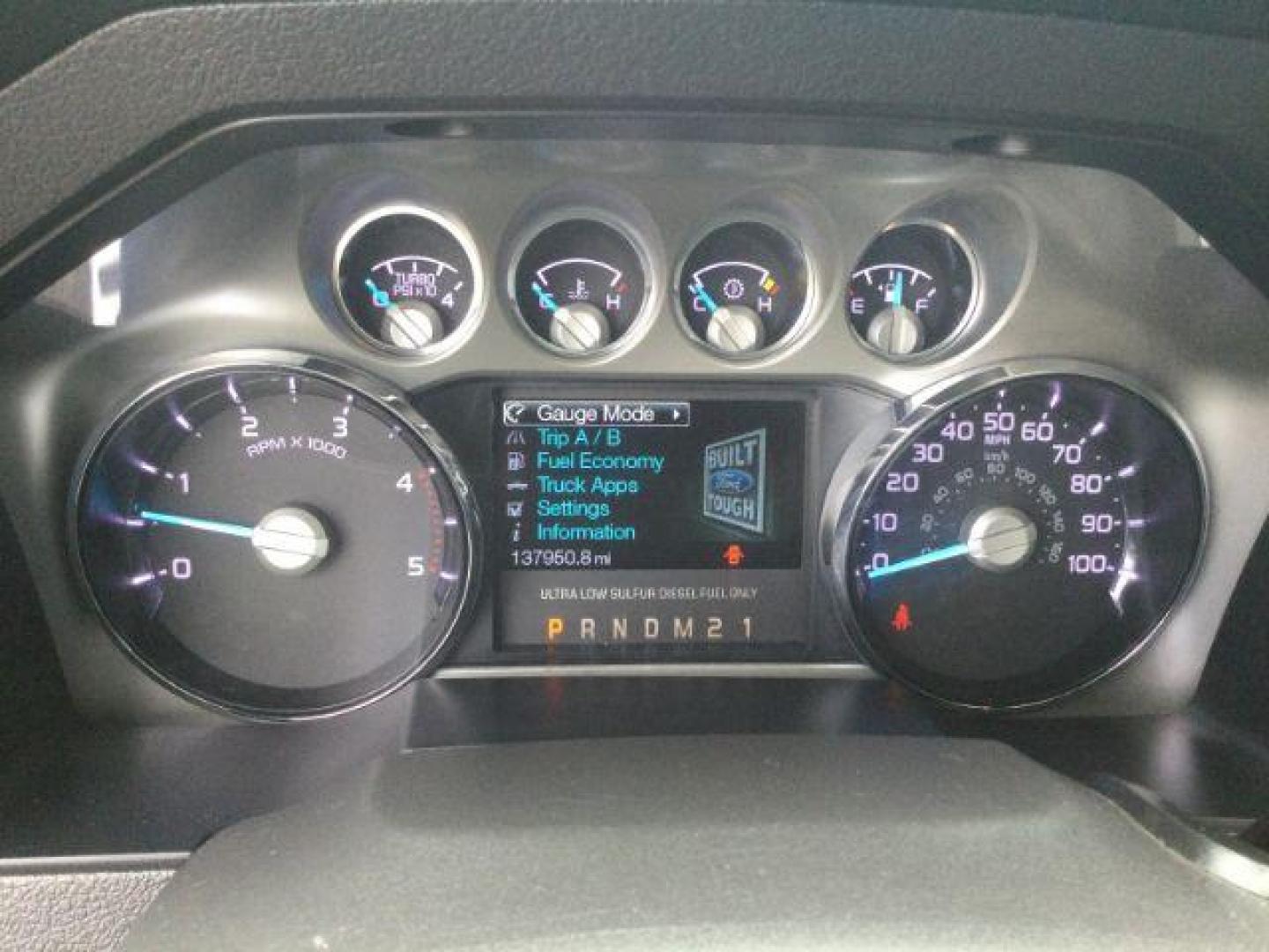 2014 Silver/Gray /Black Ford F 350 Crew Cab 8ft Bed 4x4 LARIAT (1FT8W3BT1EE) with an Powerstroke 6.7L V-8 diesel direct injection engine, Auto transmission, located at 1801 Main Street, Lewiston, 83501, (208) 743-9371, 46.417065, -117.004799 - Photo#10
