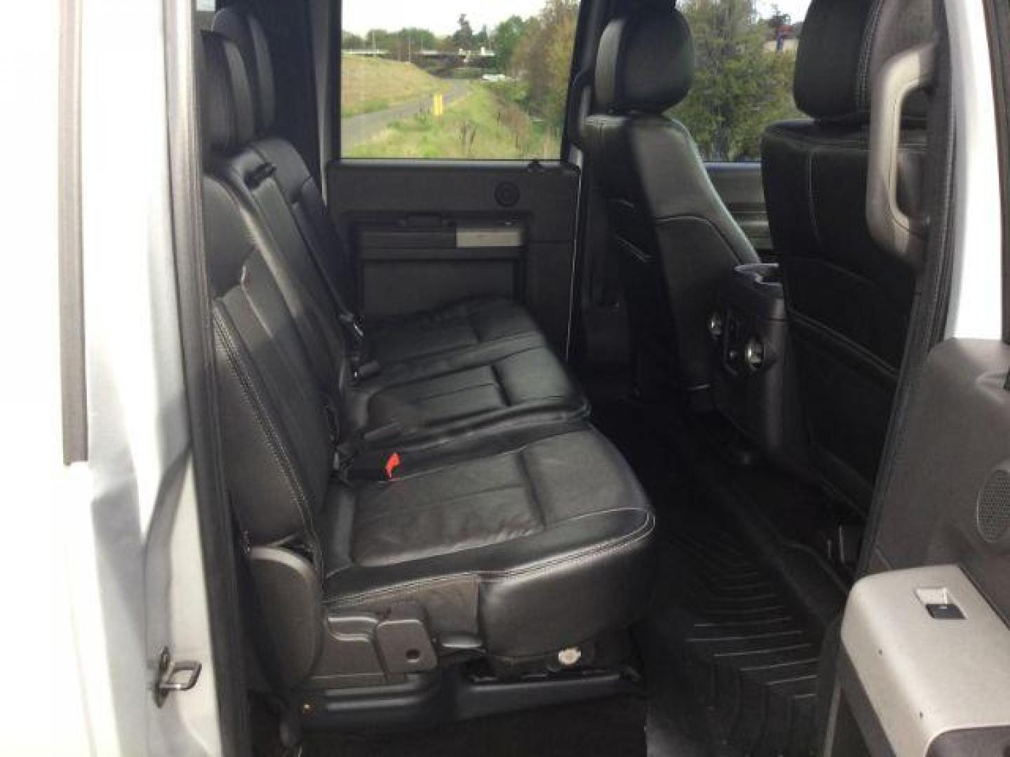 2014 Silver/Gray /Black Ford F 350 Crew Cab 8ft Bed 4x4 LARIAT (1FT8W3BT1EE) with an Powerstroke 6.7L V-8 diesel direct injection engine, Auto transmission, located at 1801 Main Street, Lewiston, 83501, (208) 743-9371, 46.417065, -117.004799 - Photo#14