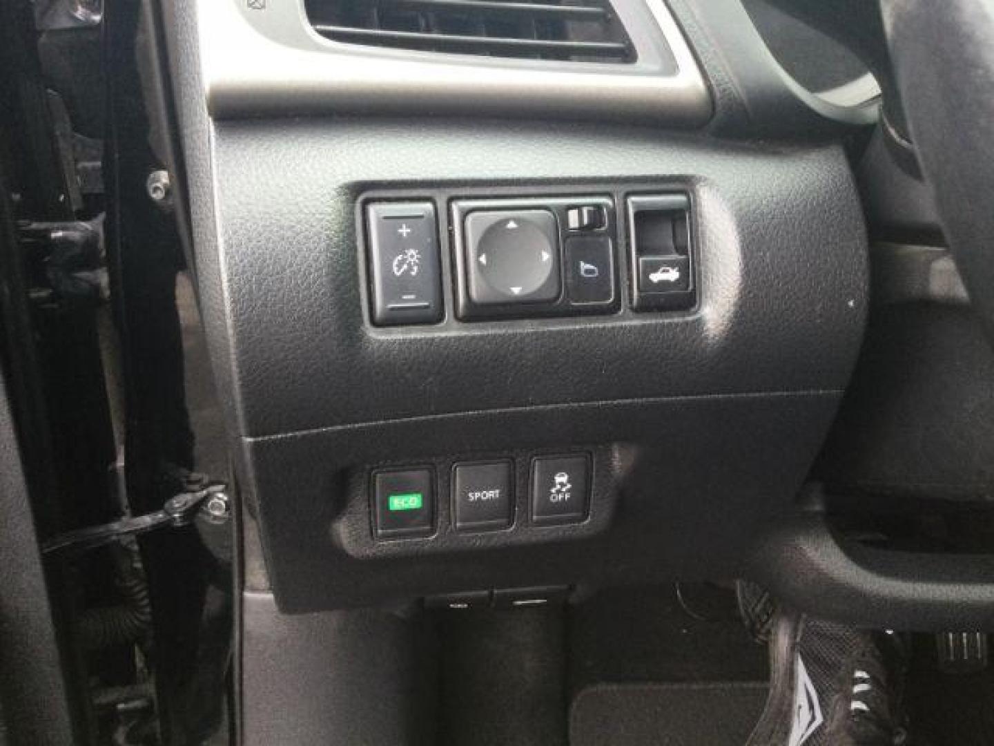 2013 Super Black /Charcoal Nissan Sentra SV (3N1AB7APXDL) with an 1.8L I-4 DOHC engine, Automatic, CVT w/Xtronic transmission, located at 1801 Main Street, Lewiston, 83501, (208) 743-9371, 46.417065, -117.004799 - Photo#15