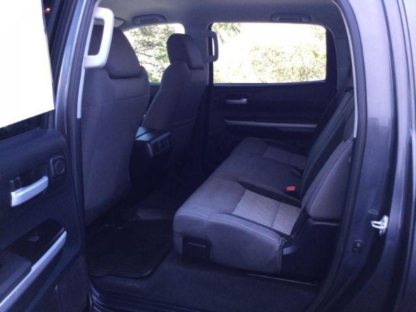 2015 Magnetic Gray Metallic /Graphite Toyota Tundra SR5 Crew Max 4x4 (5TFDY5F10FX) with an I-FORCE 5.7L V-8 DOHC engine, 5-Speed Automatic transmission, located at 1801 Main Street, Lewiston, 83501, (208) 743-9371, 46.417065, -117.004799 - Photo#5