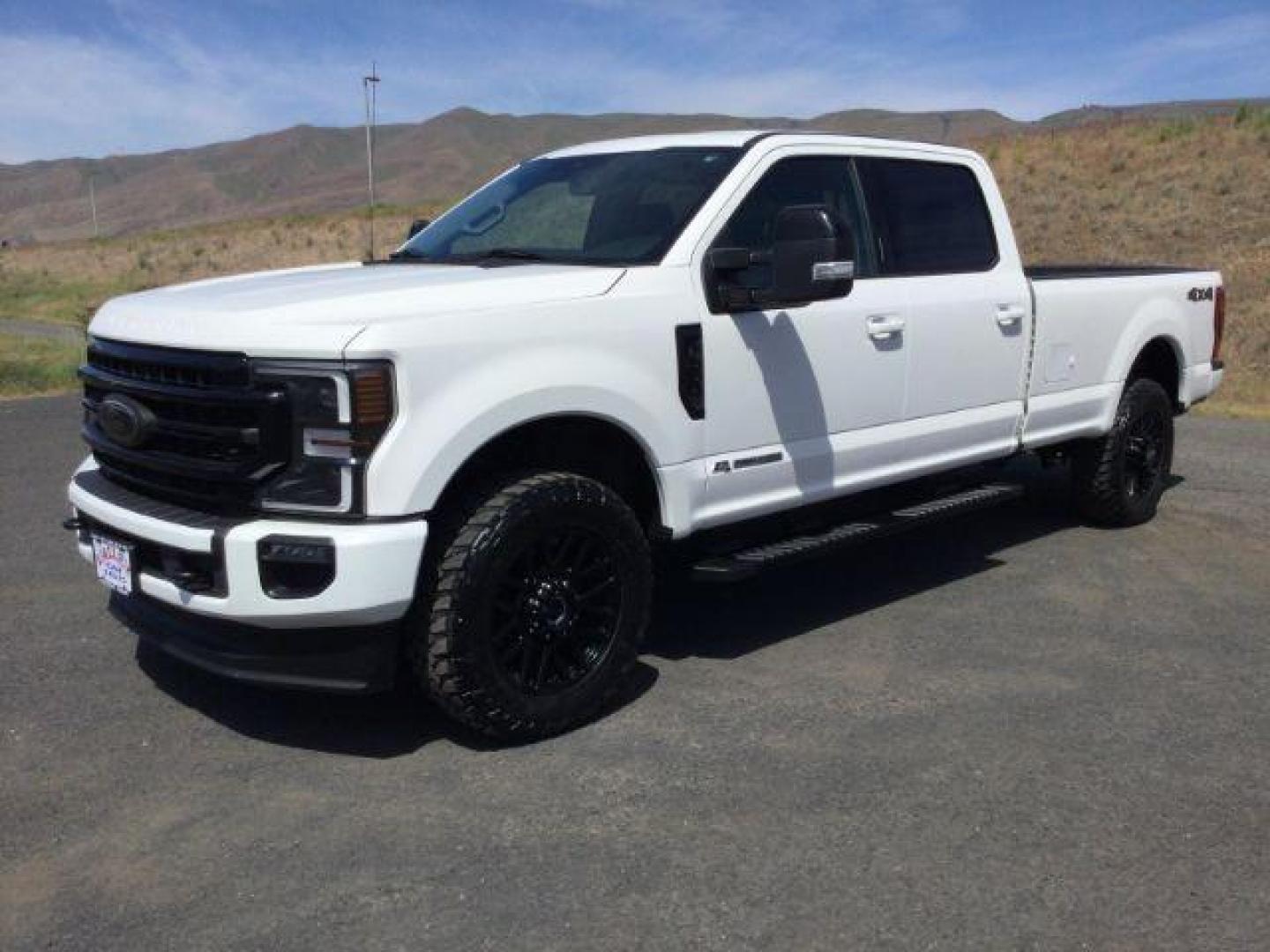 2020 Star White Metallic Tri-Coat Ford F-350 LARIAT (1FT8W3BT2LE) , located at 1801 Main Street, Lewiston, 83501, (208) 743-9371, 46.417065, -117.004799 - Photo#0