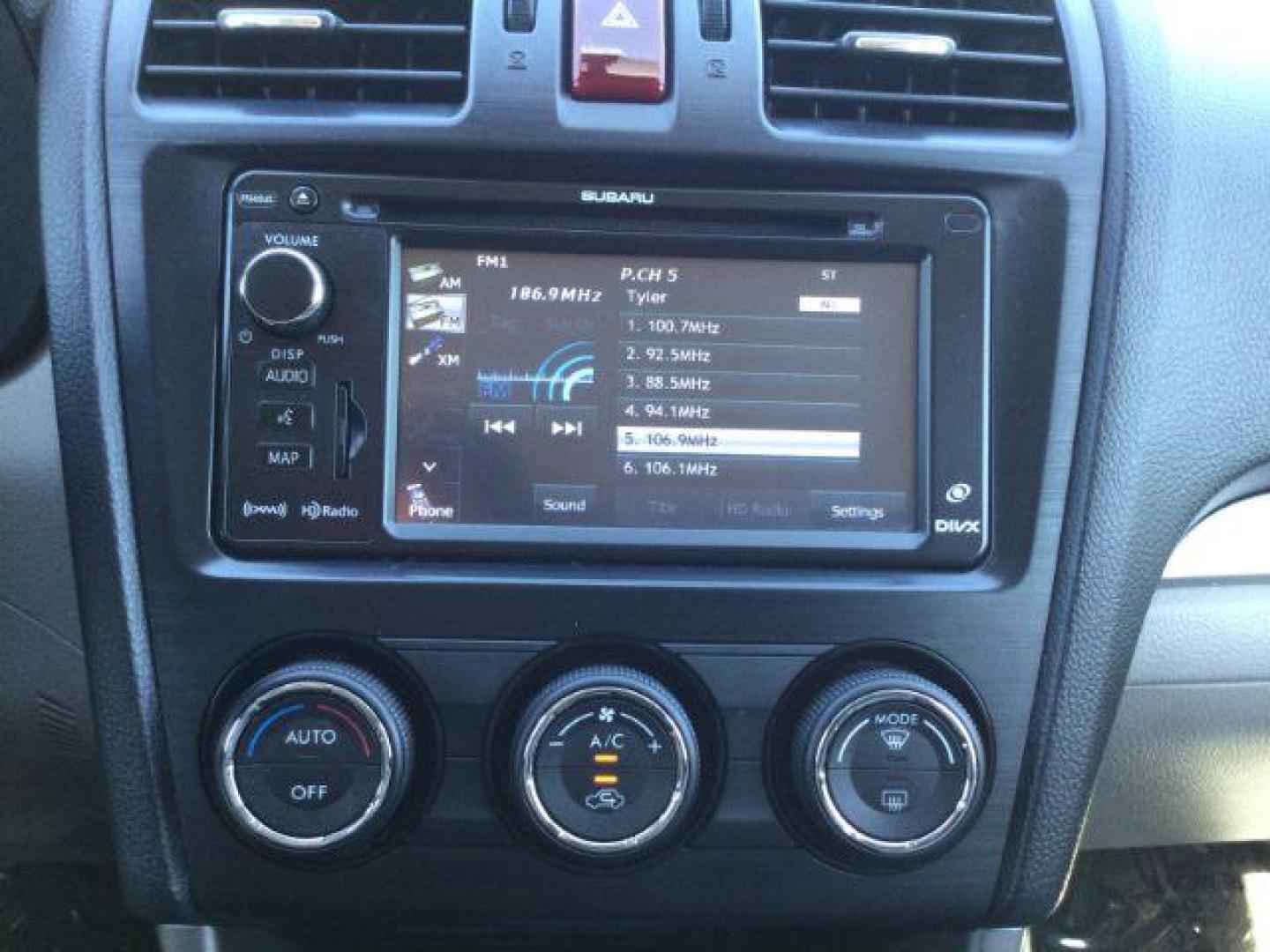 2014 Dark Gray Metallic /Gray Subaru Forester 2.5i Limited (JF2SJAJC8EH) with an 2.5L H-4 DOHC engine, Auto, CVT w/ Lineartronic transmission, located at 1801 Main Street, Lewiston, 83501, (208) 743-9371, 46.417065, -117.004799 - Photo#7