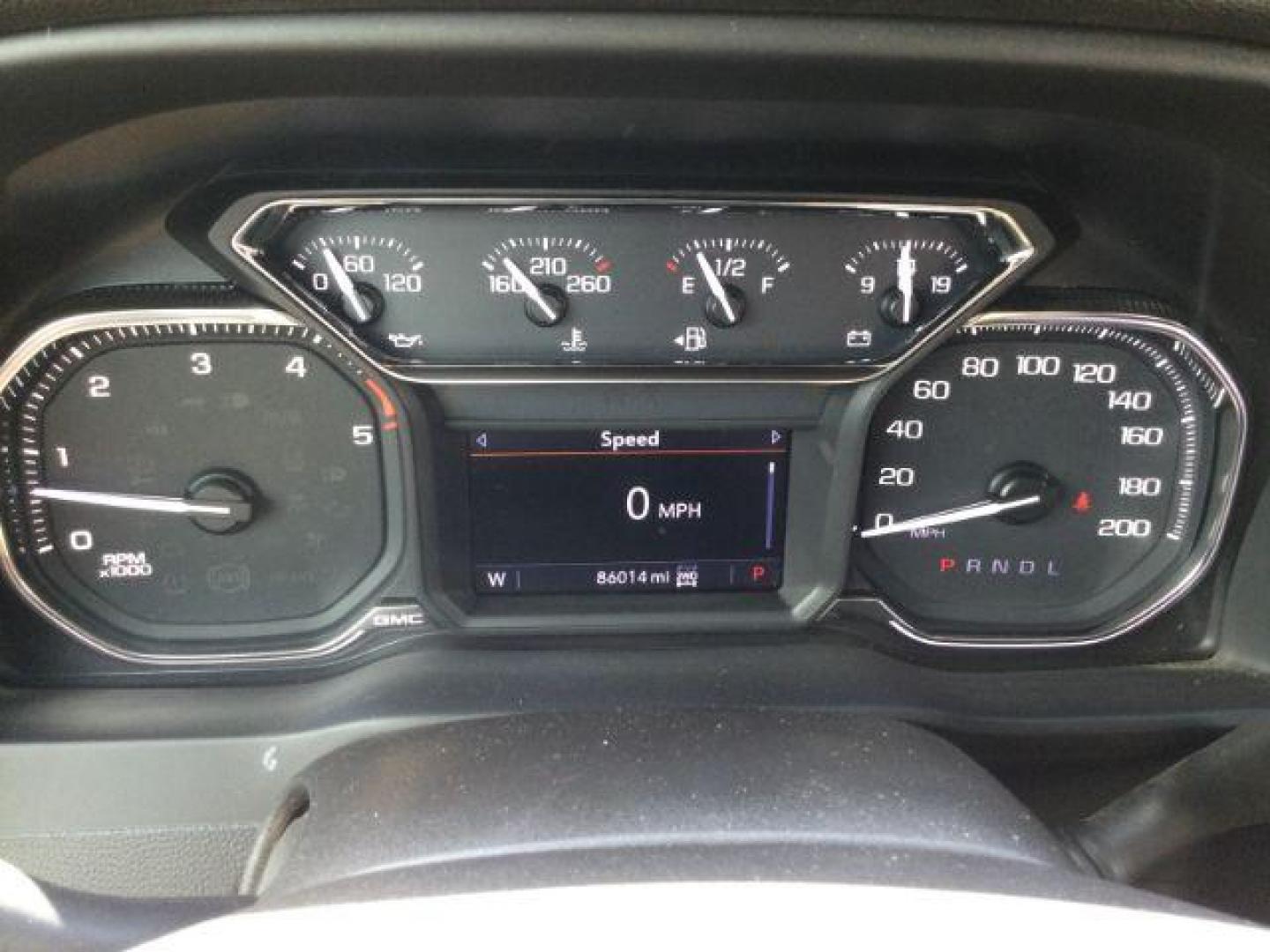 2023 Quicksilver Metallic /Black Cloth GMC Sierra 2500HD 4WD Crew Cab Standard Bed SLE (1GT49MEY3PF) with an 6.6L V8 TURBO DIESEL engine, 10-speed automatic transmission, located at 1801 Main Street, Lewiston, 83501, (208) 743-9371, 46.417065, -117.004799 - Photo#18