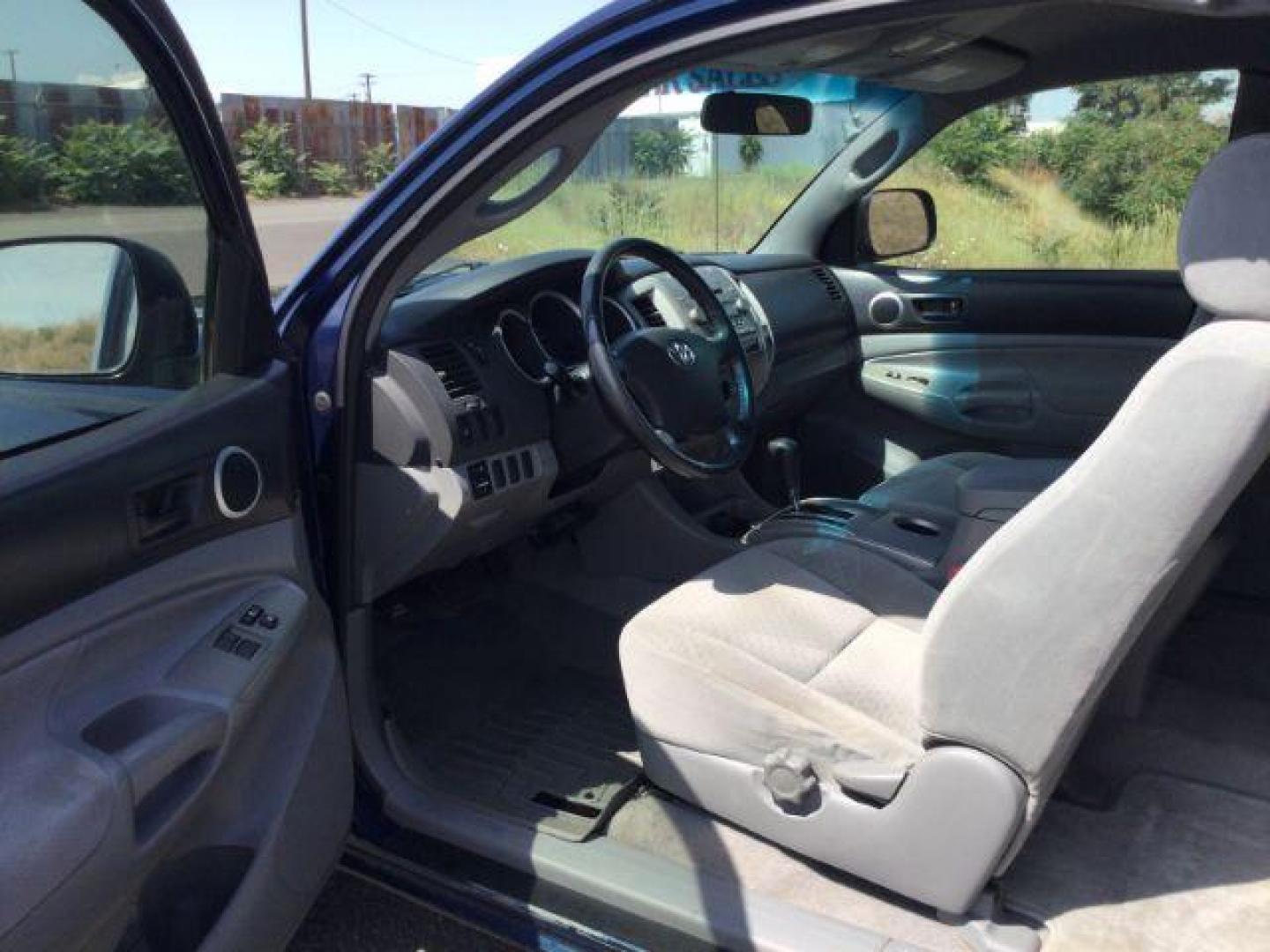2006 Speedway Blue /Graphite Toyota Tacoma Base V6 (5TEUU42N26Z) with an 4L V-6 DOHC engine, automatic transmission, located at 1801 Main Street, Lewiston, 83501, (208) 743-9371, 46.417065, -117.004799 - Photo#3