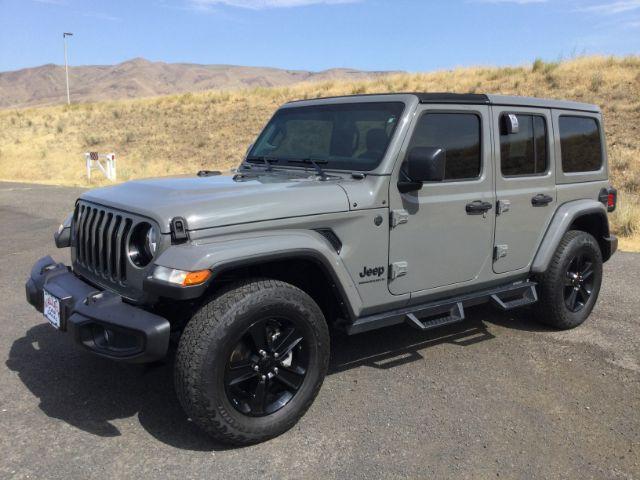 photo of 2023 Jeep Wrangler 4-Door Sahara Altitude 4x4