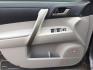 2008 Magnetic Gray Metallic /Ash Toyota Highlander Sport (JTEES43A482) with an 3.5L V-6 DOHC engine, Automatic, 5-Spd w/Overdrive transmission, located at 1801 Main Street, Lewiston, 83501, (208) 743-9371, 46.417065, -117.004799 - Photo#19