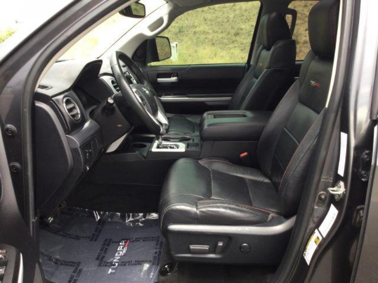 2020 Magnetic Grey Metallic /BLACK LEATHER w/Red stitching Toyota Tundra Crew Cab TRD Pro 4WD 5.7L V8 (5TFDY5F11LX) with an I-FORCE 5.7L V-8 DOHC engine, 6-Speed Automatic transmission, located at 1801 Main Street, Lewiston, 83501, (208) 743-9371, 46.417065, -117.004799 - Photo#5