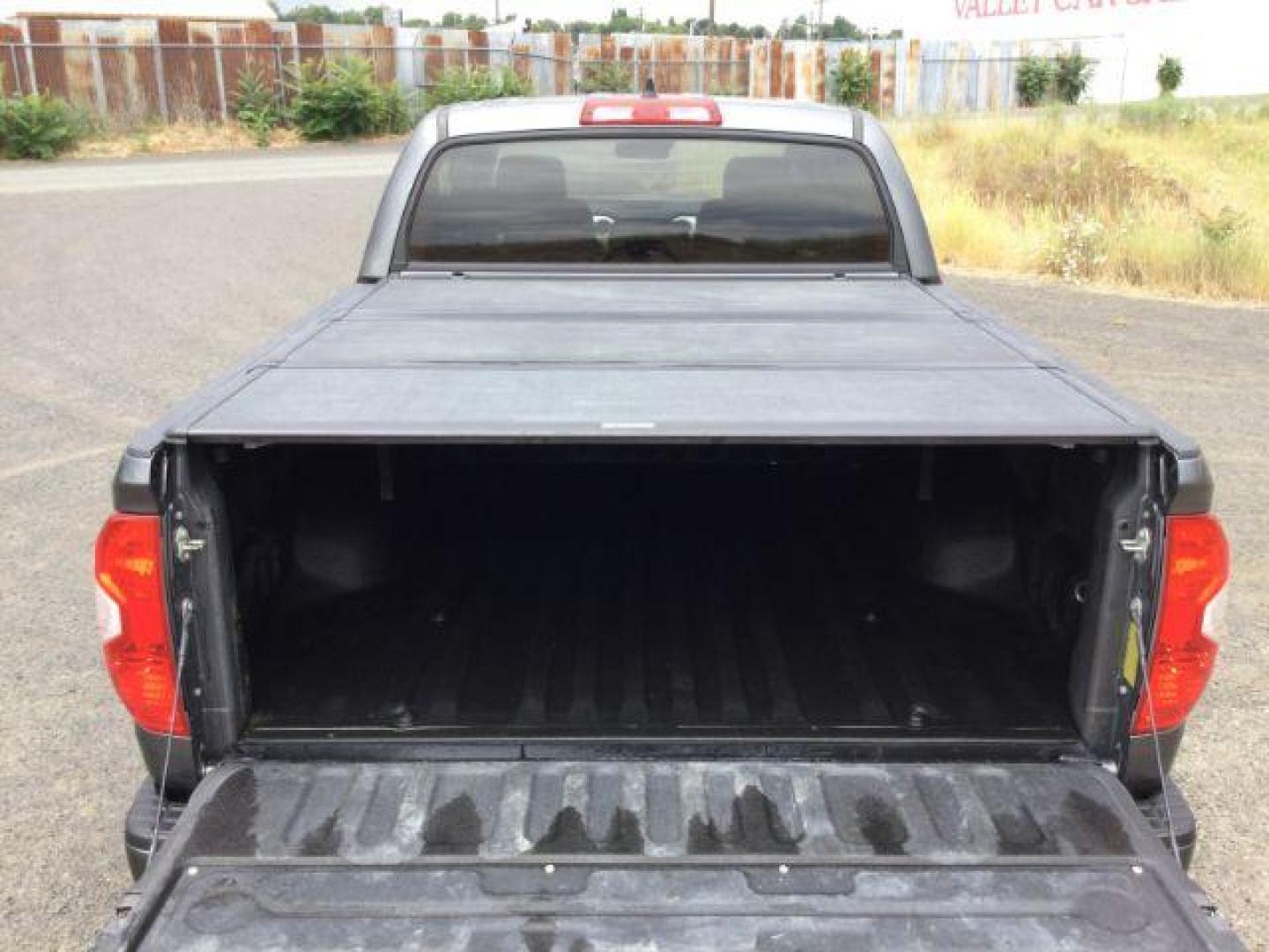2020 Magnetic Grey Metallic /BLACK LEATHER w/Red stitching Toyota Tundra Crew Cab TRD Pro 4WD 5.7L V8 (5TFDY5F11LX) with an I-FORCE 5.7L V-8 DOHC engine, 6-Speed Automatic transmission, located at 1801 Main Street, Lewiston, 83501, (208) 743-9371, 46.417065, -117.004799 - Photo#15