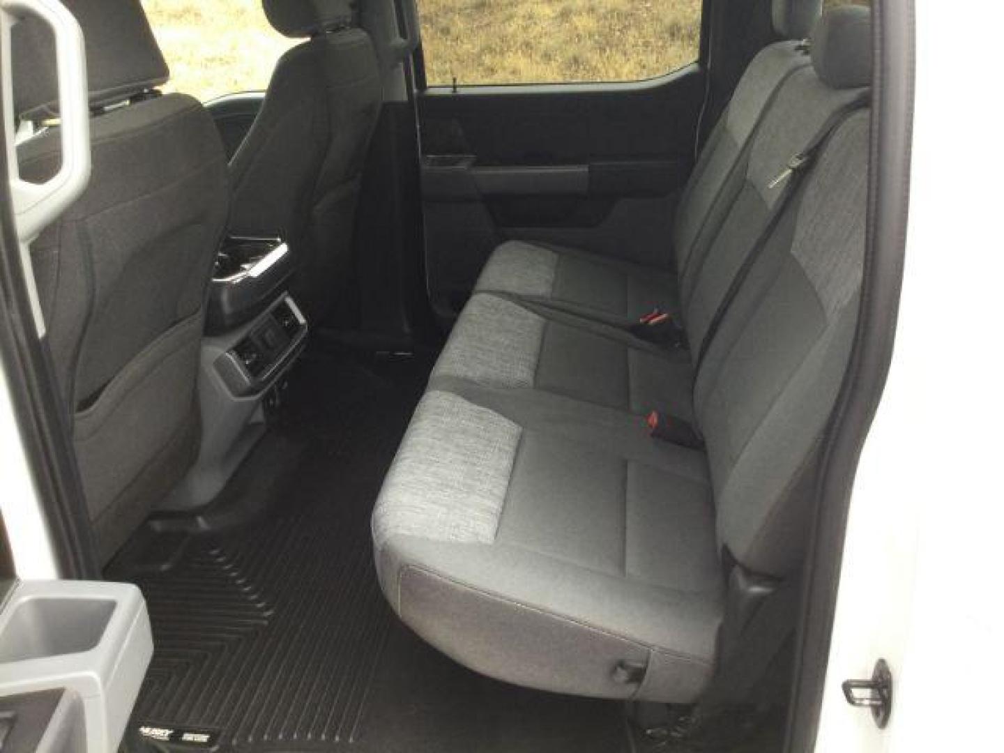 2023 Oxford White /Black w/Medium Dark Slate Ford F-150 SuperCrew Cab XLT Pickup 4D 6 1/2 ft (1FTFW1E52PK) with an V8, Flex Fuel, 5.0 Liter engine, 10-speed automatic transmission, located at 1801 Main Street, Lewiston, 83501, (208) 743-9371, 46.417065, -117.004799 - Photo#3