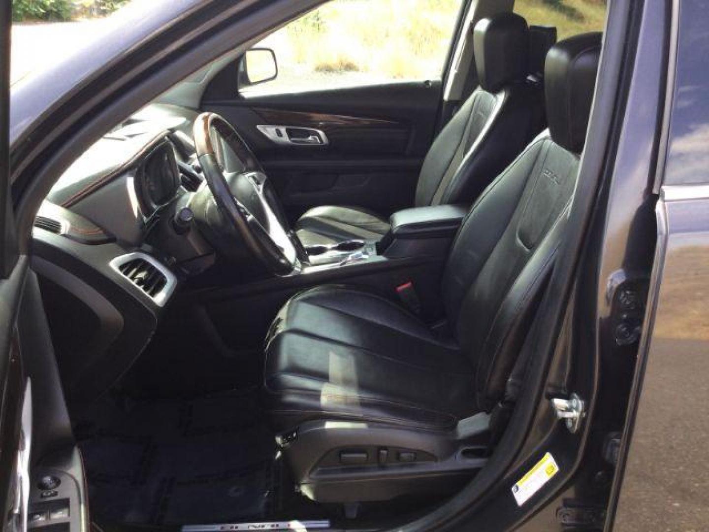 2015 Iridium Metallic /Jet Black GMC Terrain Denali (2GKFLZE39F6) with an 3.6L V-6 gasoline direct injection engine, 6-Speed Automatic transmission, located at 1801 Main Street, Lewiston, 83501, (208) 743-9371, 46.417065, -117.004799 - Photo#5