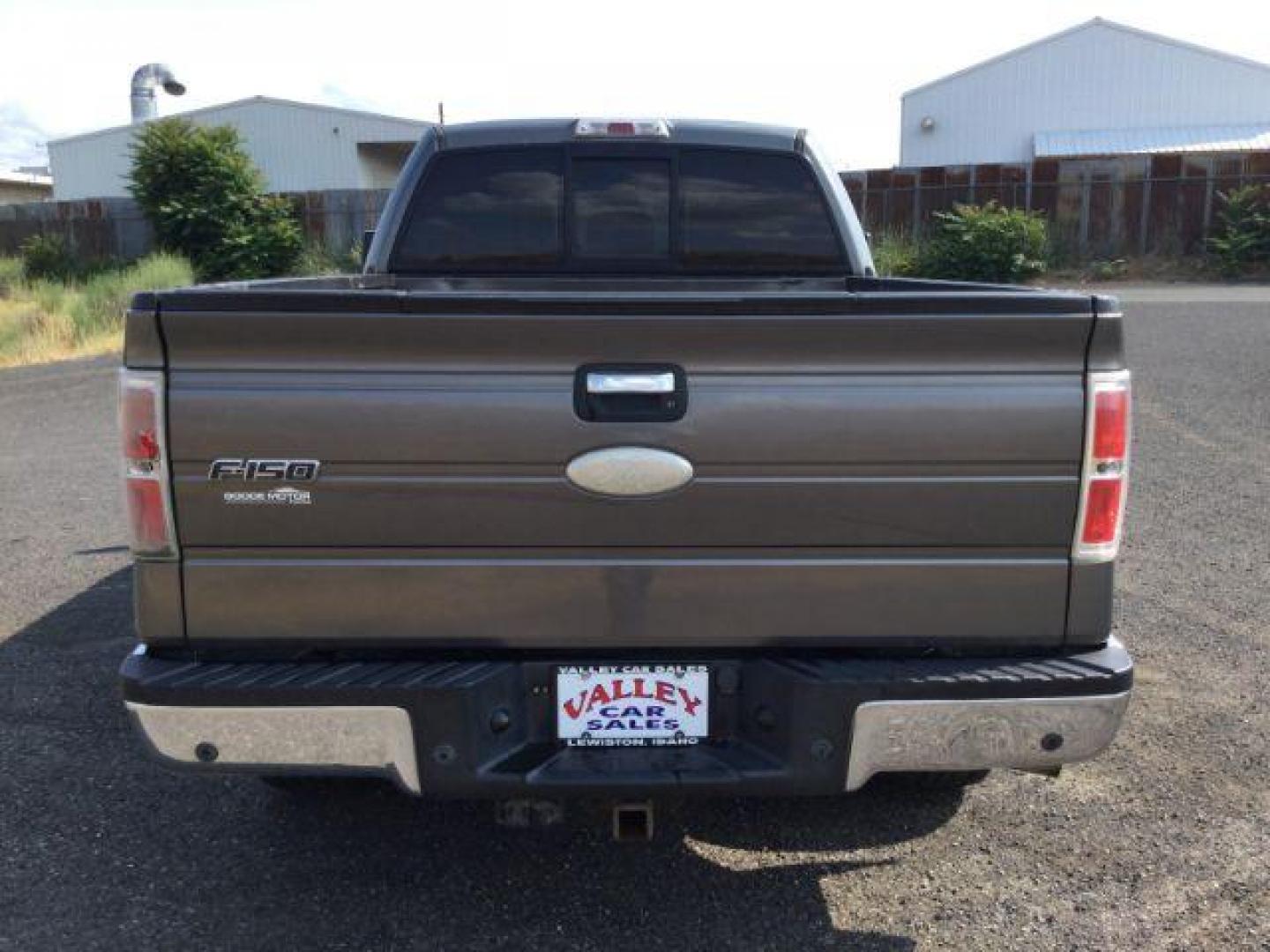 2012 Sterling Gray Metallic /Steel Gray Ford F-150 XLT (1FTFW1ET4CF) with an EcoBoost 3.5L V-6 gasoline direct injection engine, 6-Speed Automatic transmission, located at 1801 Main Street, Lewiston, 83501, (208) 743-9371, 46.417065, -117.004799 - Photo#16