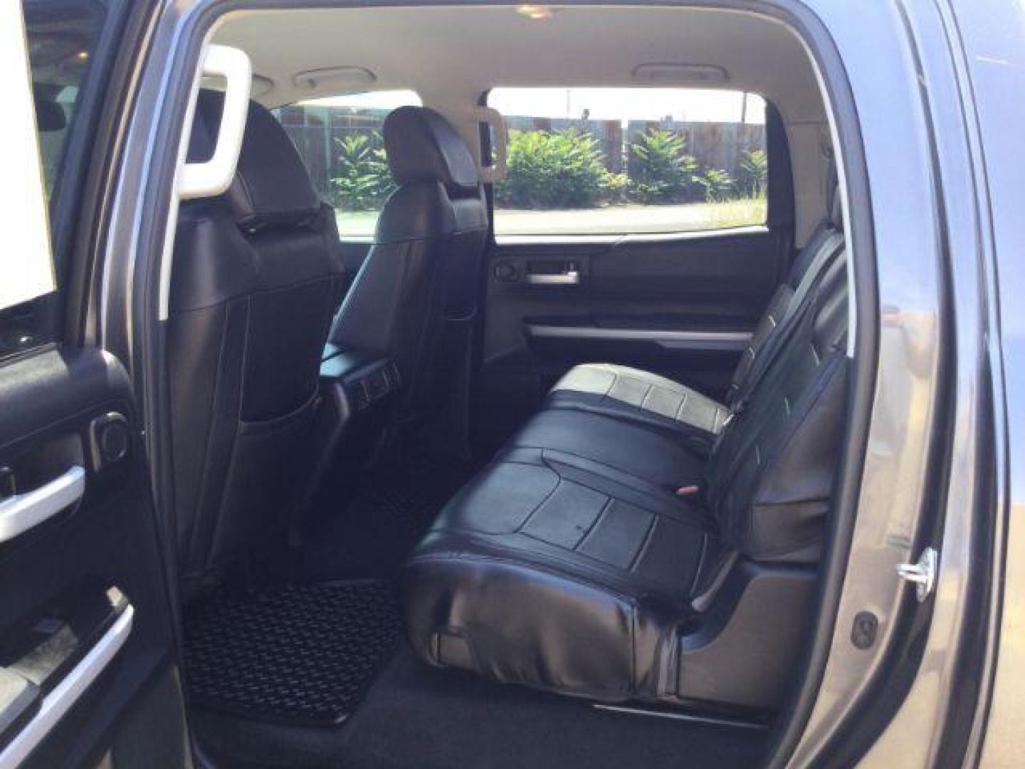 2018 Magnetic Gray Metallic /Graphite Toyota Tundra SR5 5.7L V8 (5TFDY5F12JX) with an I-FORCE 5.7L V-8 DOHC engine, 6-Speed Automatic transmission, located at 1801 Main Street, Lewiston, 83501, (208) 743-9371, 46.417065, -117.004799 - Photo#16