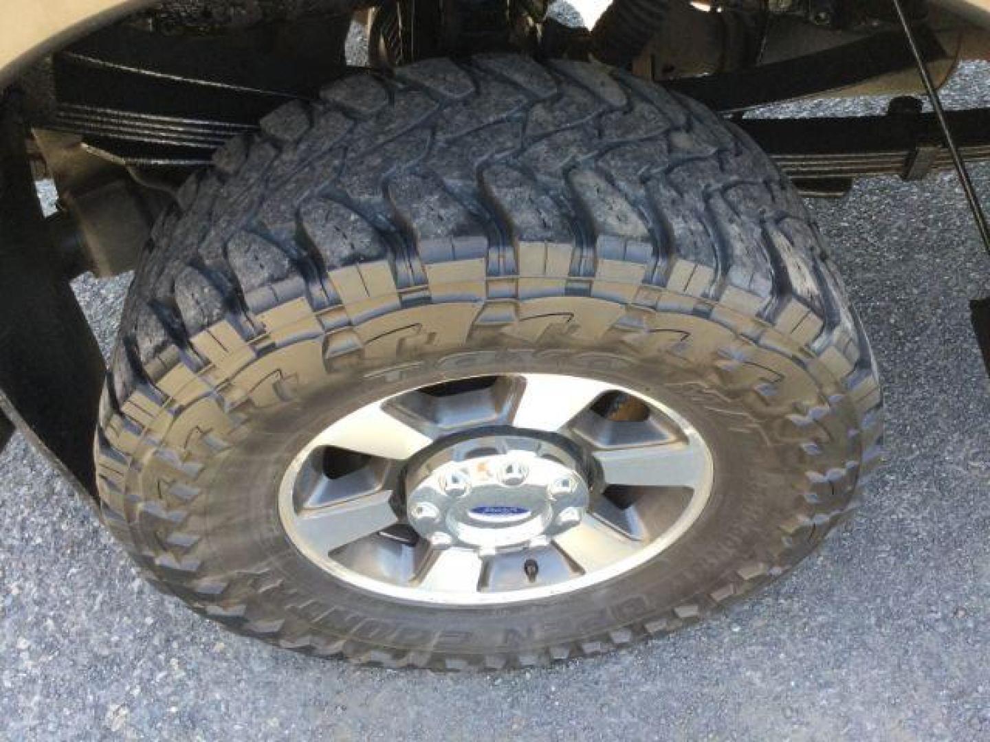 2008 Dark Shadow Gray Clearcoat Metallic Ford F-250 Lariat SuperCrew 6.5ft bed 4WD (1FTSW21R08E) with an 6.4L V8, Turbo Diesel engine, 6-SPEED AUTOMATIC transmission, located at 1801 Main Street, Lewiston, 83501, (208) 743-9371, 46.417065, -117.004799 - Photo#18