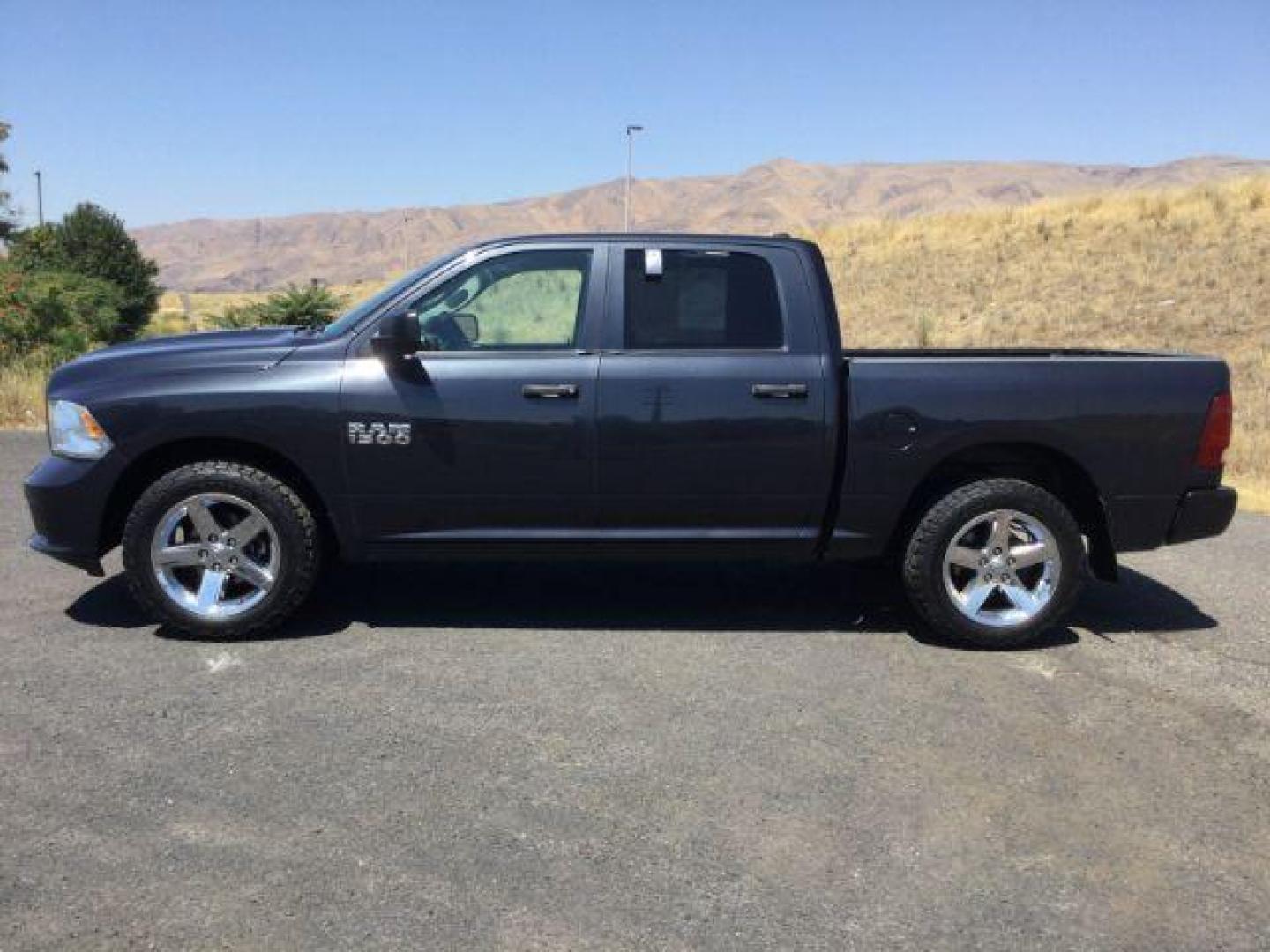 2017 Maximum Steel Metallic Clearcoat /Diesel Gray/Black Ram 1500 Express Crew Cab 4x2 5'7 Box (1C6RR6KG0HS) with an Pentastar 3.6L V-6 DOHC engine, Auto transmission, located at 1801 Main Street, Lewiston, 83501, (208) 743-9371, 46.417065, -117.004799 - Photo#2