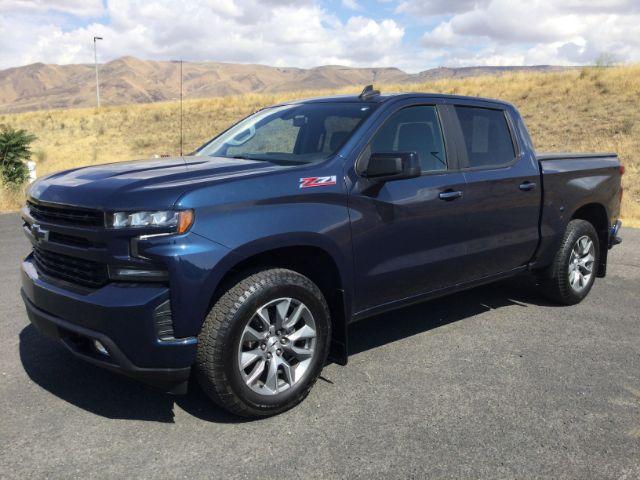 photo of 2021 Chevrolet Silverado 1500 4WD Crew Cab Short Bed RST