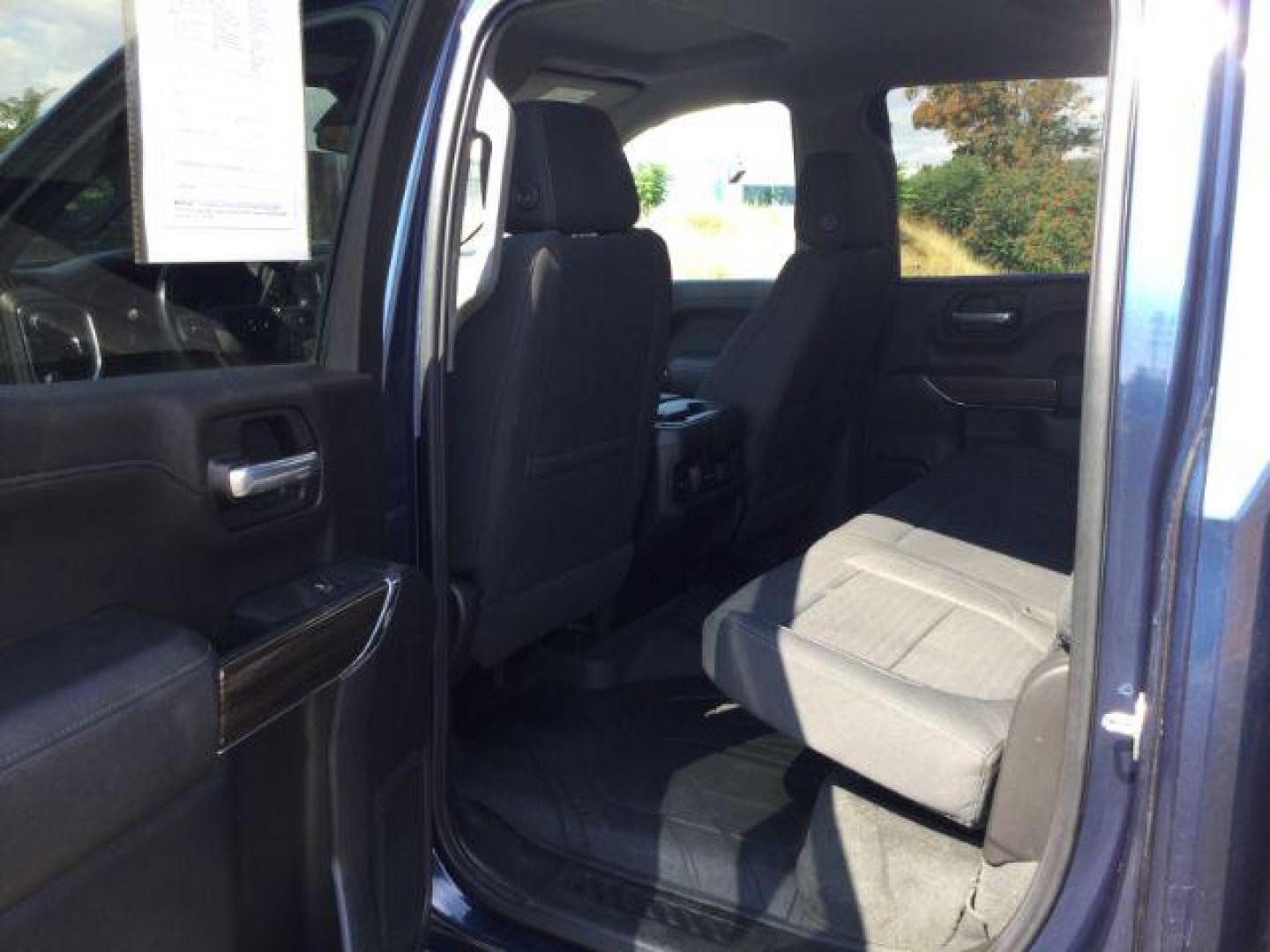 2021 Northsky Blue Metallic /Jet Black Chevrolet Silverado 1500 4WD Crew Cab Short Bed RST (1GCUYEED5MZ) with an EcoTec3 5.3L V-8 gasoline direct injection engine, 8-Speed Automatic transmission, located at 1801 Main Street, Lewiston, 83501, (208) 743-9371, 46.417065, -117.004799 - Photo#21