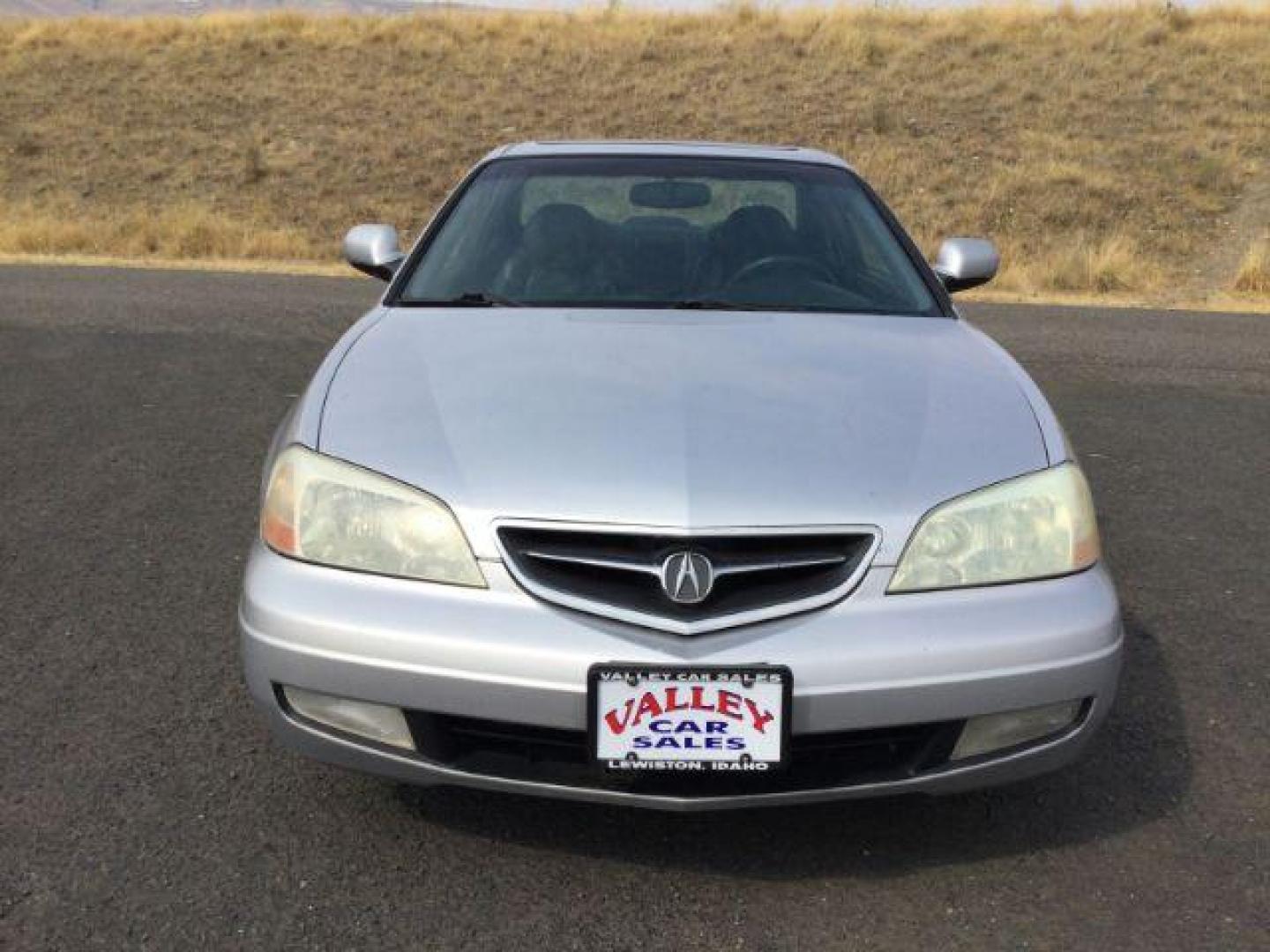 2001 Satin Silver Metallic /Ebony Acura CL CL Coupe 3.6L V6 (19UYA42561A) with an 3.2L V-6 VTEC variable valve control engine, 5-Speed Automatic transmission, located at 1801 Main Street, Lewiston, 83501, (208) 743-9371, 46.417065, -117.004799 - Photo#14